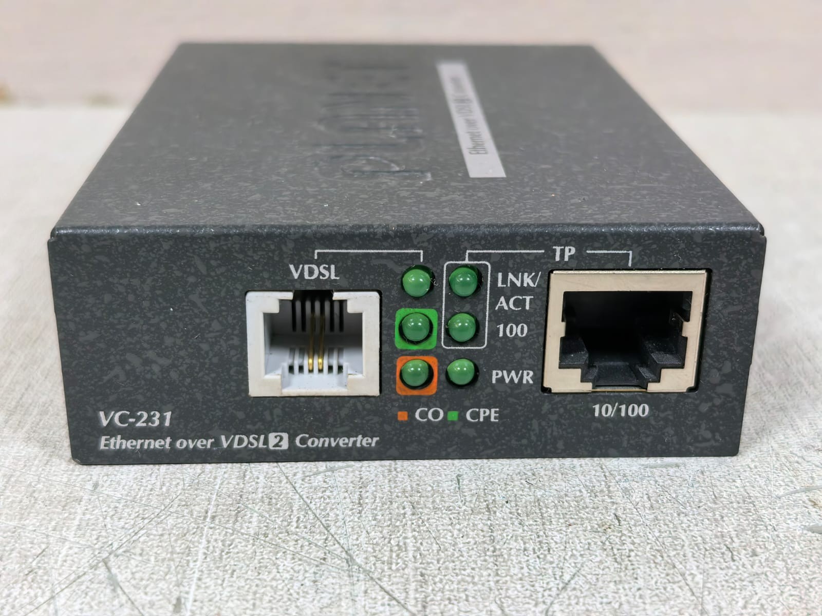 PLANET VC-231 / VDSL2 PLANET VC-231 ETHERNET OVER VDSL2 CONVERTER 6