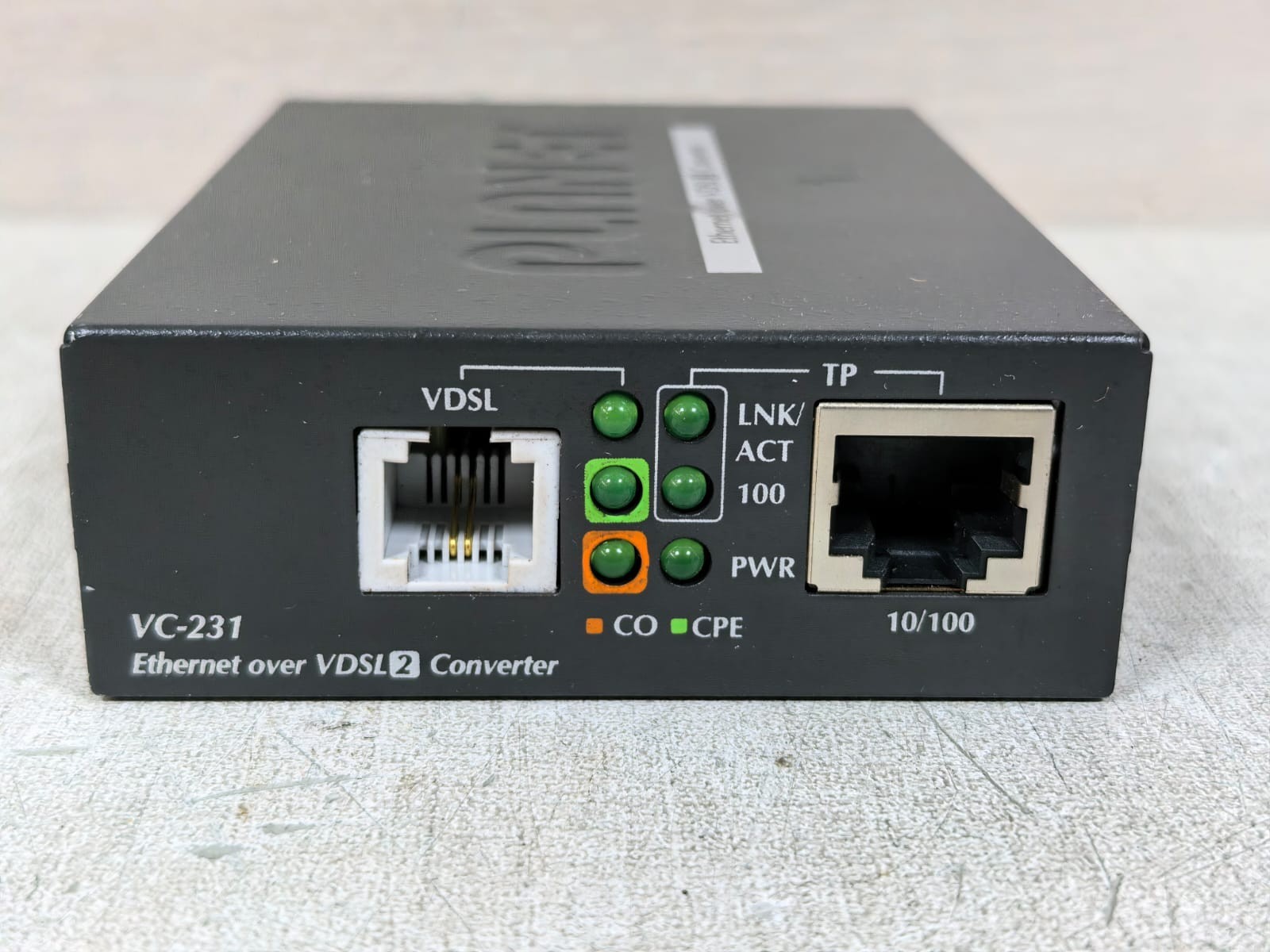 PLANET VC-231 PLANET VC-231 ETHERNET OVER VDSL2 CONVERTER 4