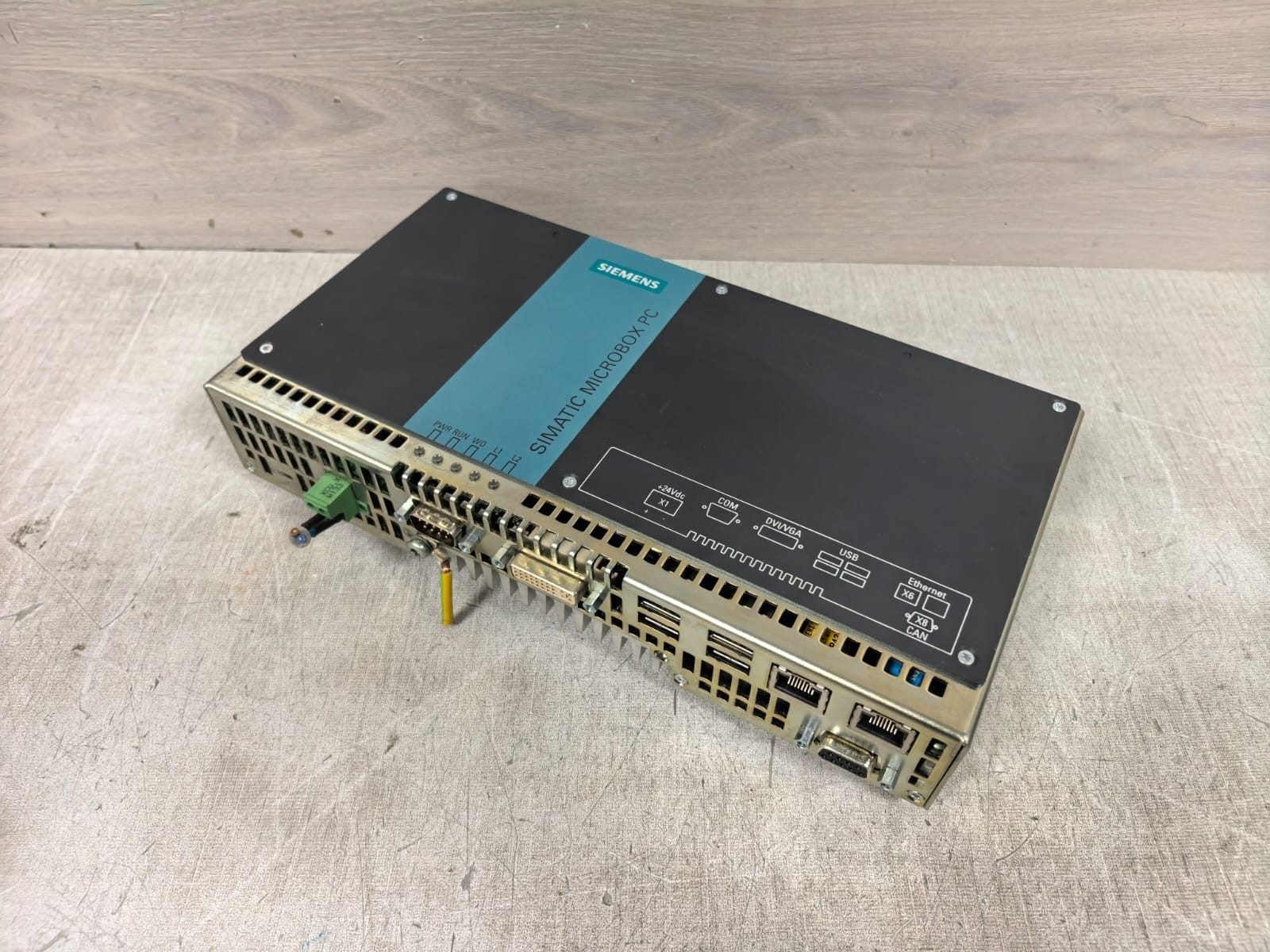 Siemens 6BK1000-5CU00-0AA0 SIEMENS 6BK1000-5CU00-0AA0 SIMATIC MICROBOX PC 420 3