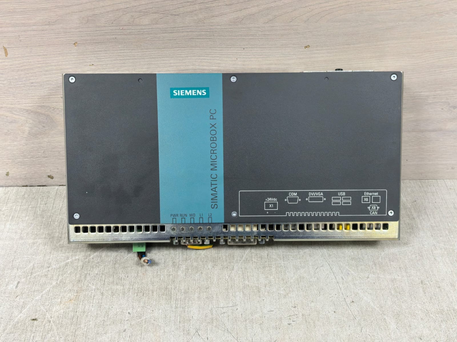 Siemens 6BK1000-5CU00-0AA0 SIEMENS 6BK1000-5CU00-0AA0 SIMATIC MICROBOX PC 420 1