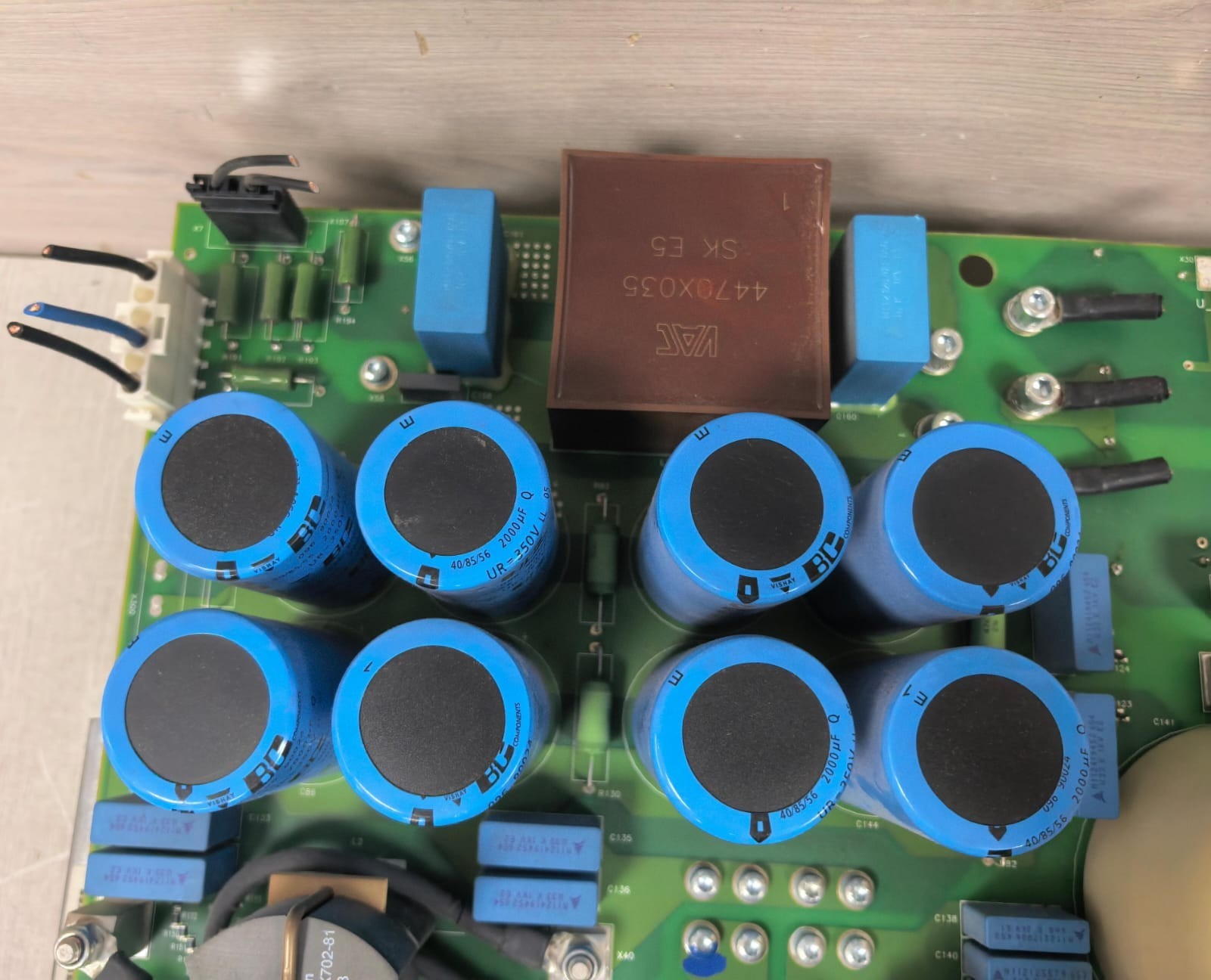 Siemens 10096932 / 10096934 / 10096937 / OP 2 COP6 / X2329 D510 E3 REV.07 SIEMENS 10096932 / 10096934 / 10096937 / OP 2 COP6 / X2329 D510 E3 REV.07 BOARD 9