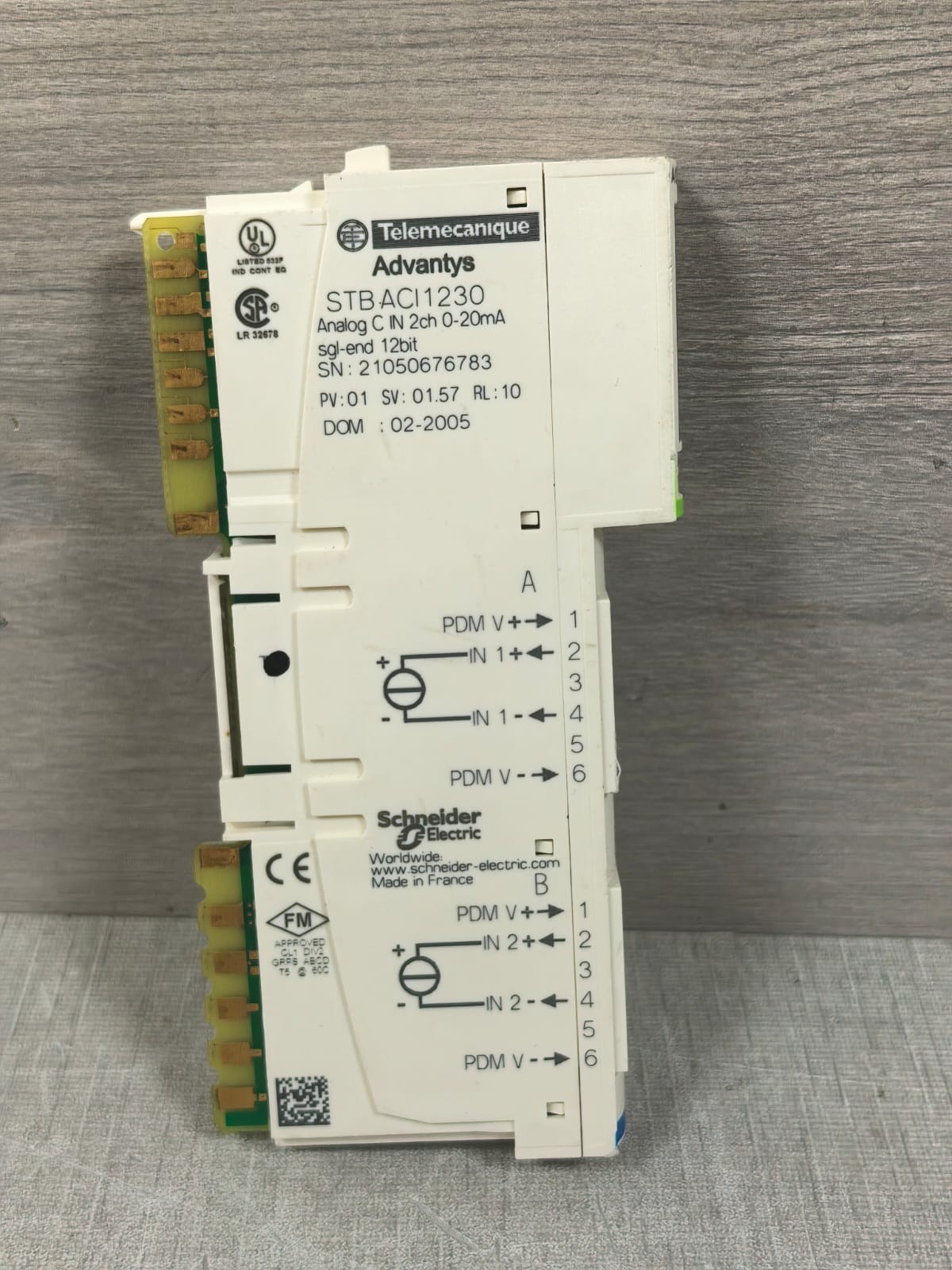 SCHNEIDER ELECTRIC TELEMECANIQUE ACI1230 / STBACI1230 PV:01 SCHNEIDER ELECTRIC TELEMECANIQUE ADVANTYS ACI1230 / STBACI1230 PV:01 4