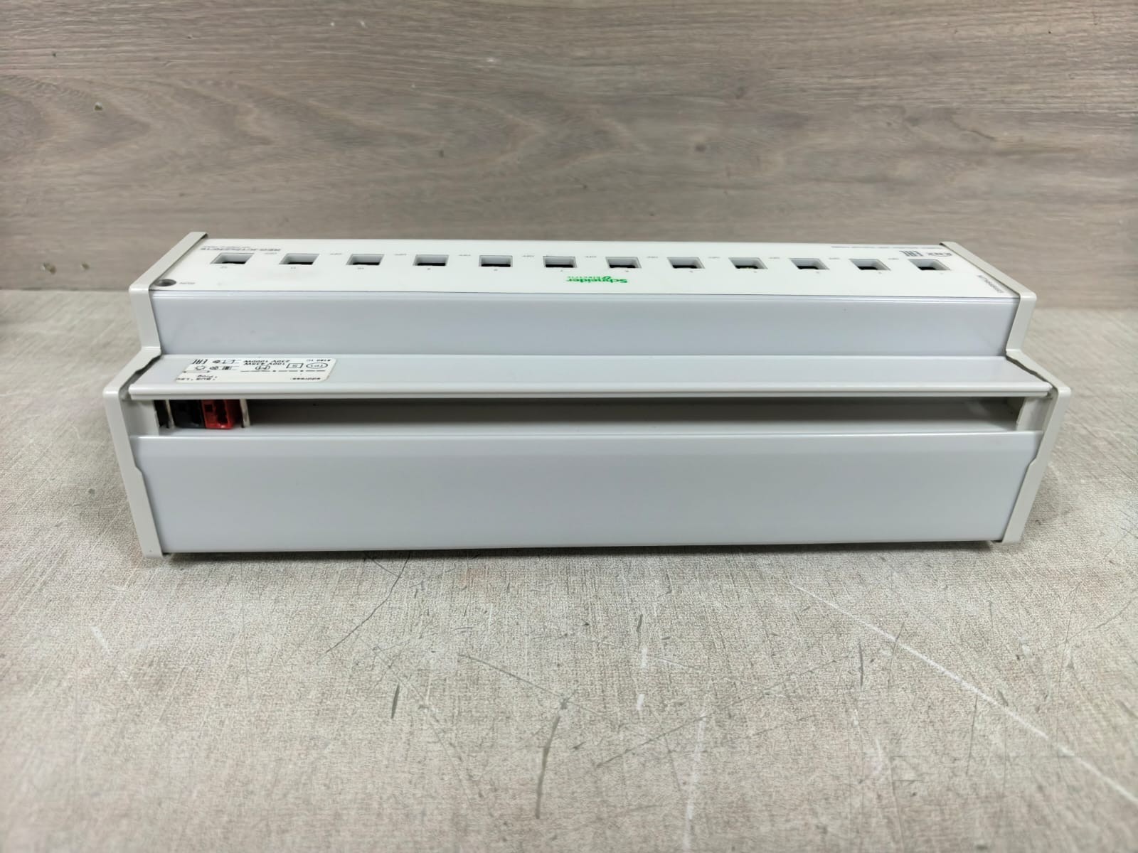 Schneider Electric MTN648493 SCHNEIDER ELECTRIC MTN648493 SWITCH ACTUATOR WITH MANUAL MODE 7