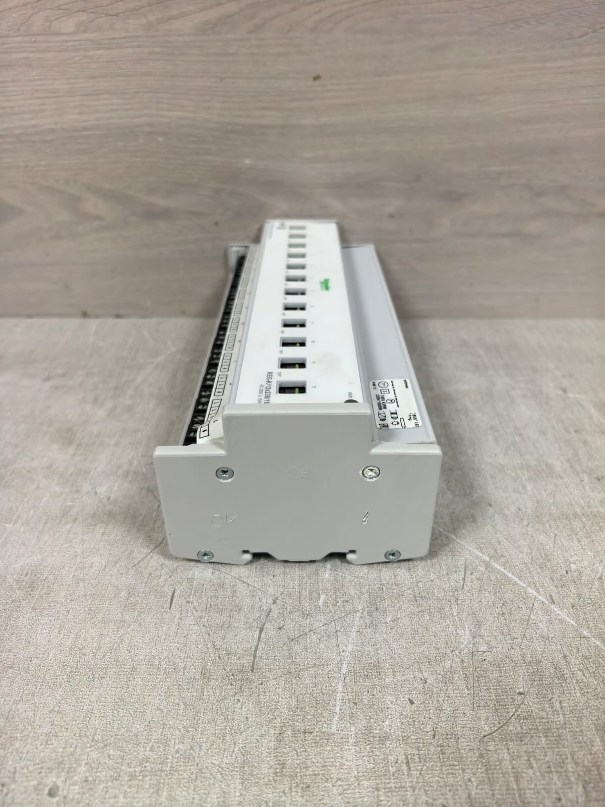 Schneider Electric MTN648493 SCHNEIDER ELECTRIC MTN648493 SWITCH ACTUATOR WITH MANUAL MODE 10
