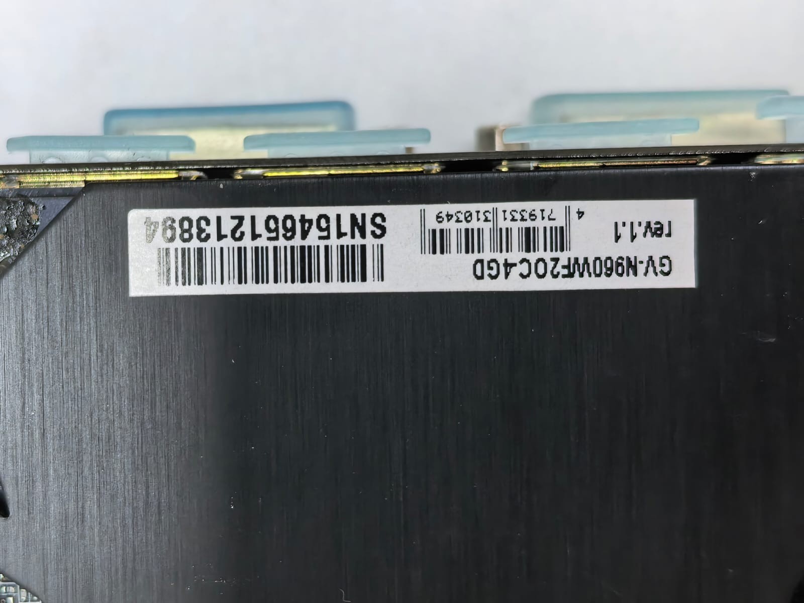 GIGABYTE GV-N960WF2OC-4GD GIGABYTE GEFORCE GTX 960 WINDFORCE GV-N960WF2OC-4GD 3