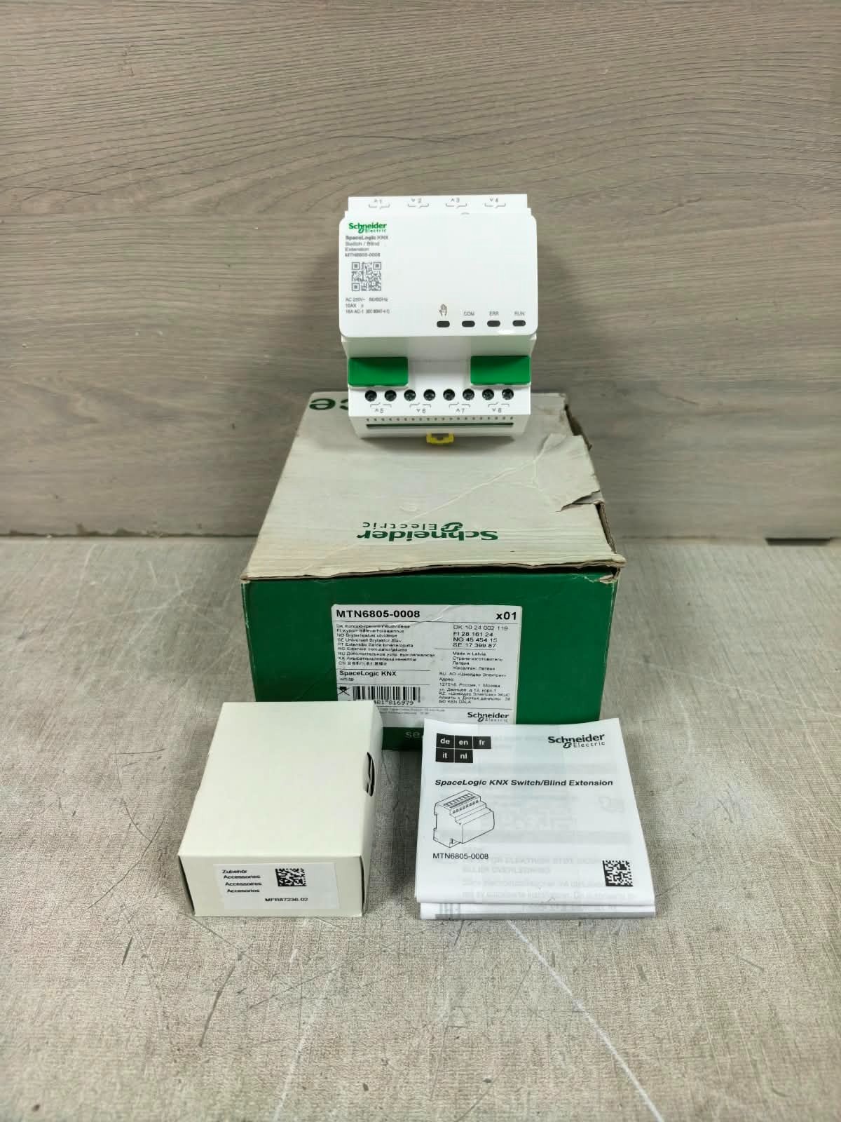 Schneider Electric MTN6805-0008 SCHNEIDER ELECTRIC MTN6805-0008 SPACELOGIC KNX SWITCH/ BLIND EXTENSION 250V 1