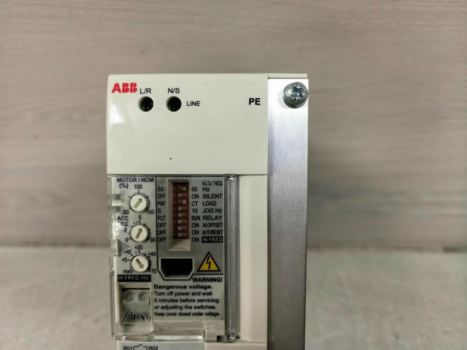 ABB ACS55-01E-07A6-2 ABB ACS55-01E-07A6-2 FREQUENCY INVERTER DRIVE IP20 2