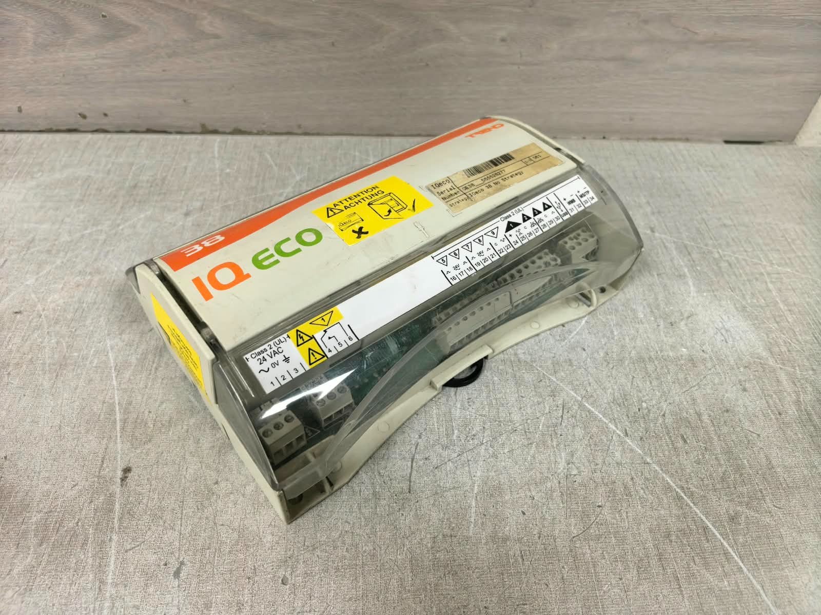 TREND IQE38-1201U50036 TREND IQECO38 IQE38/P/BAC/NOSTRATEGY/24VAC IQE38-1201U50036 CONTROLLER 4