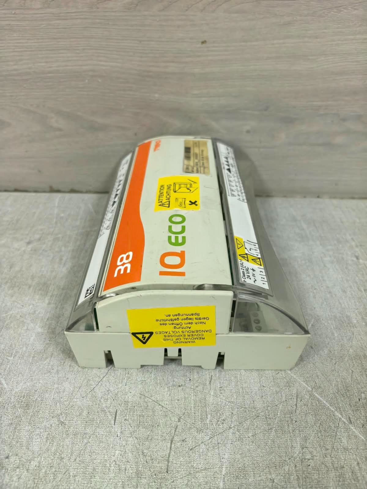 TREND IQE38-1201U50036 TREND IQECO38 IQE38/P/BAC/NOSTRATEGY/24VAC IQE38-1201U50036 CONTROLLER 6