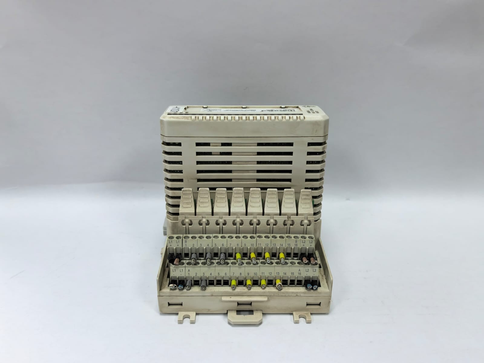 ABB TU834 ABB AI880A ANALOG INPUT MODULE 3BSE039293R1 W/ ABB TU834 BASE 3BSE040364R1 PR.A 6