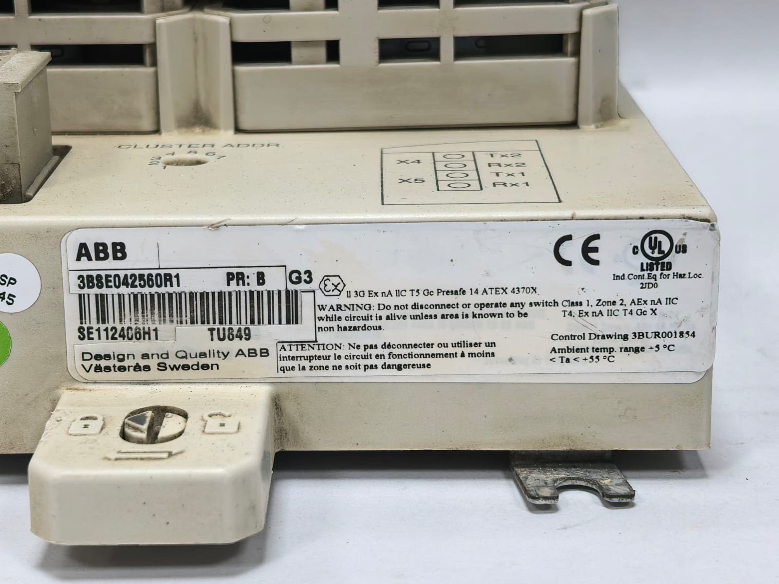ABB TU849 ABB TB840A MODULEBUS MODEM 3BSE037760R1 PR.B W/ TU849 3BSE042560R1 PR.B 7