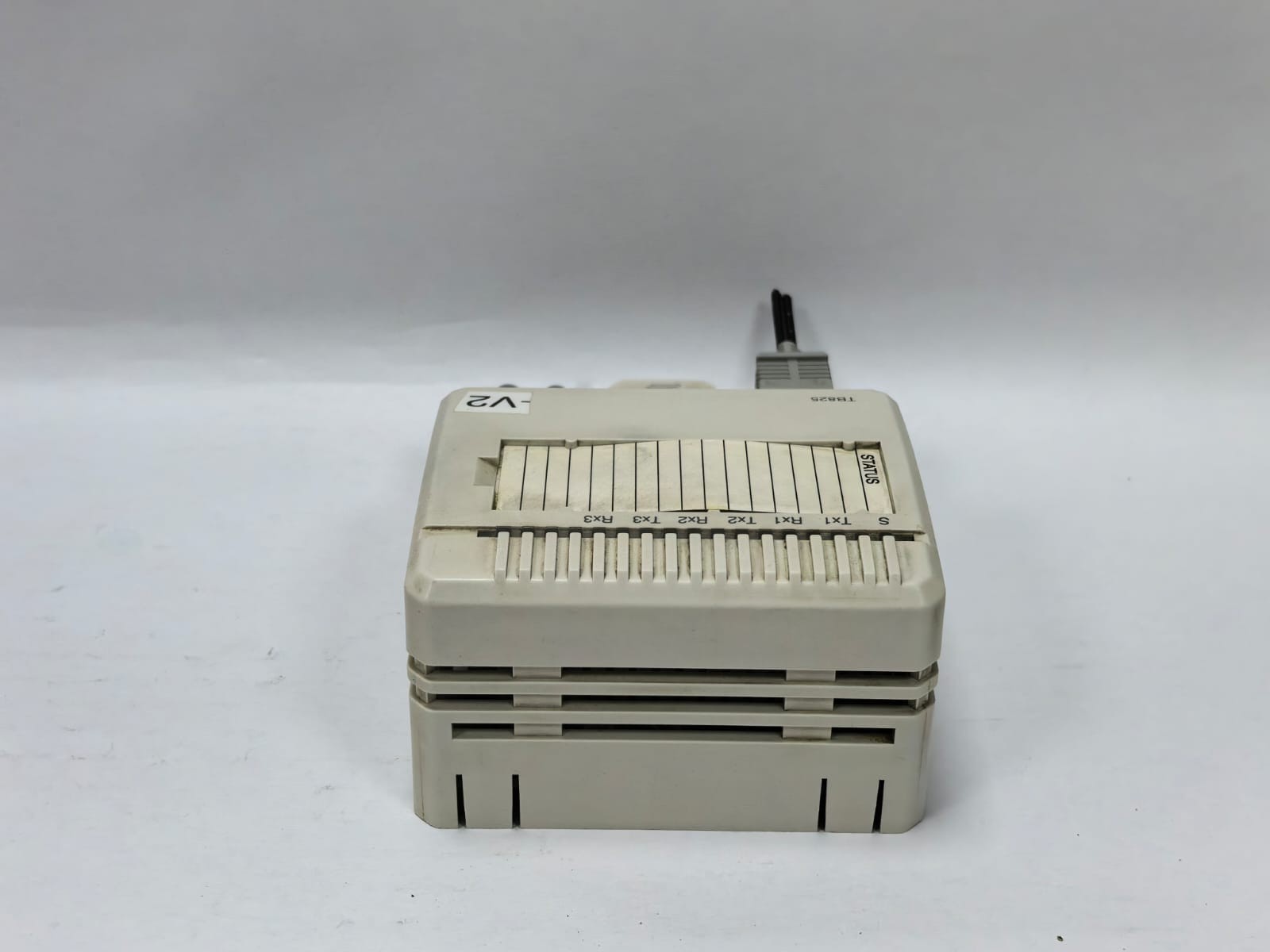 ABB 3BSE036634R1 ABB TB825 OPTICAL MEDIA CONVERTER 3BSE036634R1 PR.D 4