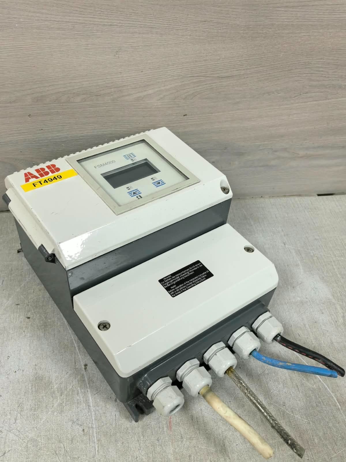 ABB 3K220000767860 ABB S4 FSM4000 3K220000767860 TRANSMITTTER 100-230V 4