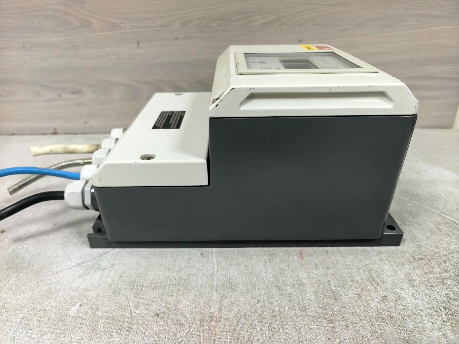 ABB 3K220000767860 ABB S4 FSM4000 3K220000767860 TRANSMITTTER 100-230V 7