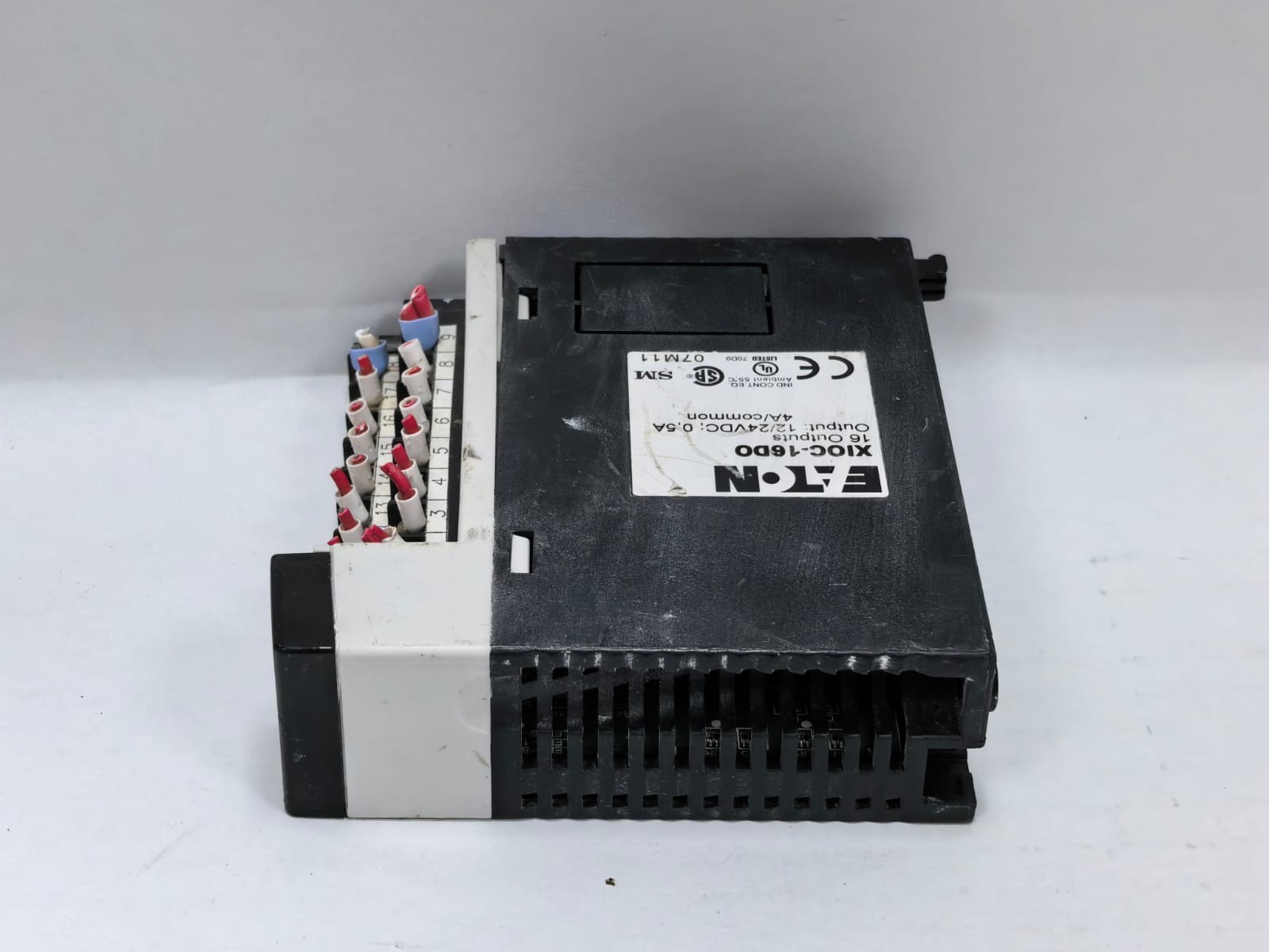 Eaton XIOC-16DO EATON XIOC-16DO DIGITAL OUTPUT MODULE 12/24VDC 7