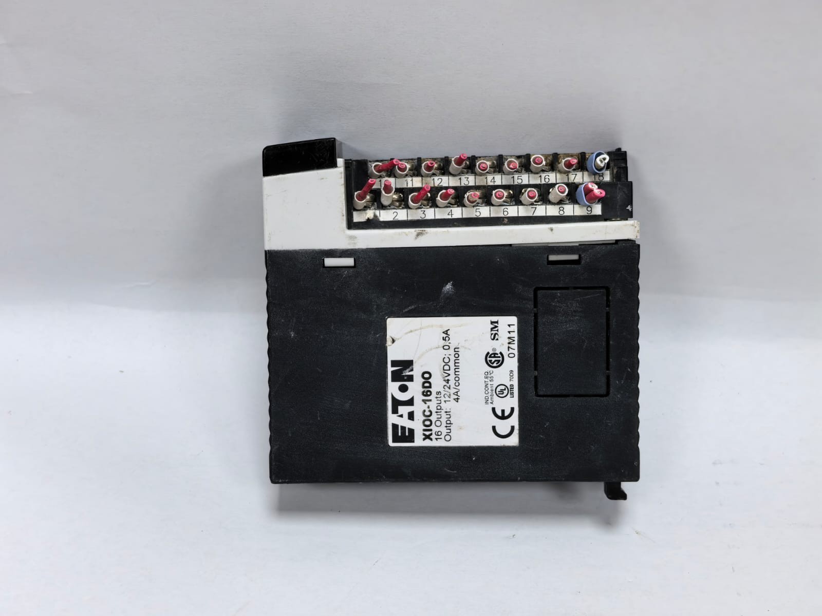 Eaton XIOC-16DO EATON XIOC-16DO DIGITAL OUTPUT MODULE 12/24VDC 8