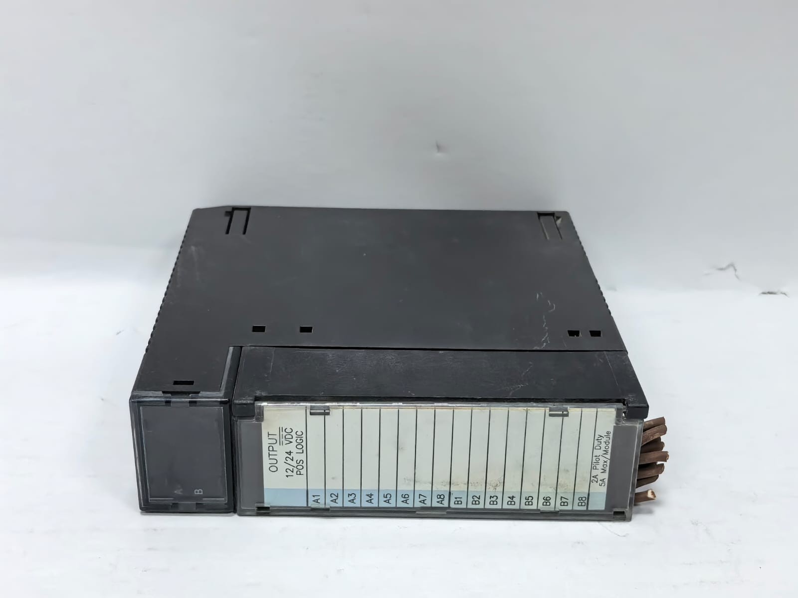 GE Fanuc IC693MDL740H GE FANUC IC693MDL740H 16PT OUTPUT MODULE 12/24VDC 2