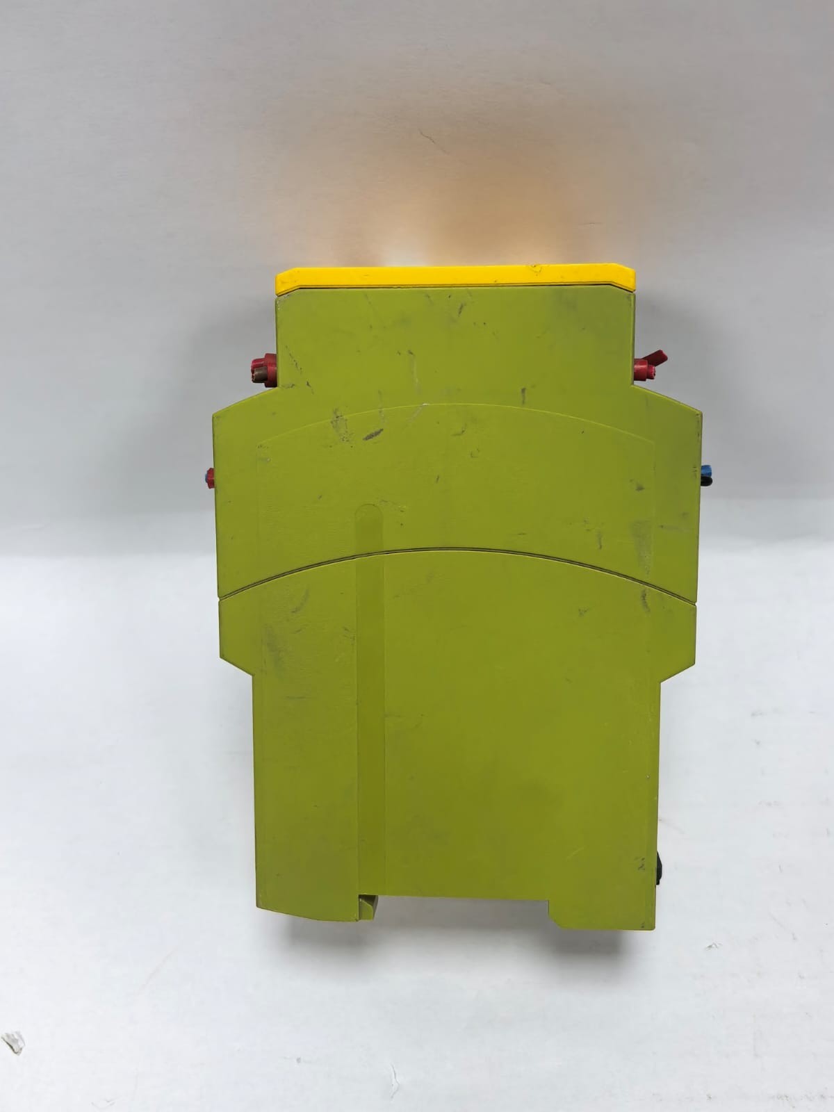 Pilz PNOZ XV2 30/24VDC 2N/O 2/O T PILZ PNOZ XV2 30/24VDC 2N/O 2/O T SAFETY RELAY 5