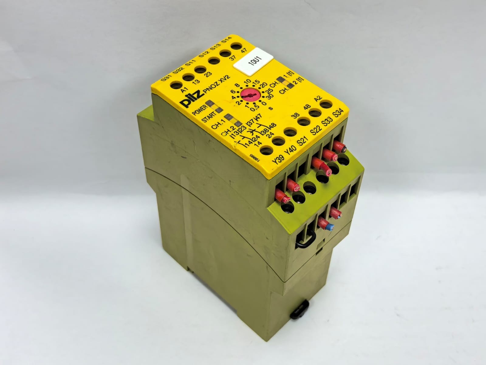 Pilz PNOZ XV2 30/24VDC 2N/O 2/O T PILZ PNOZ XV2 30/24VDC 2N/O 2/O T SAFETY RELAY 9