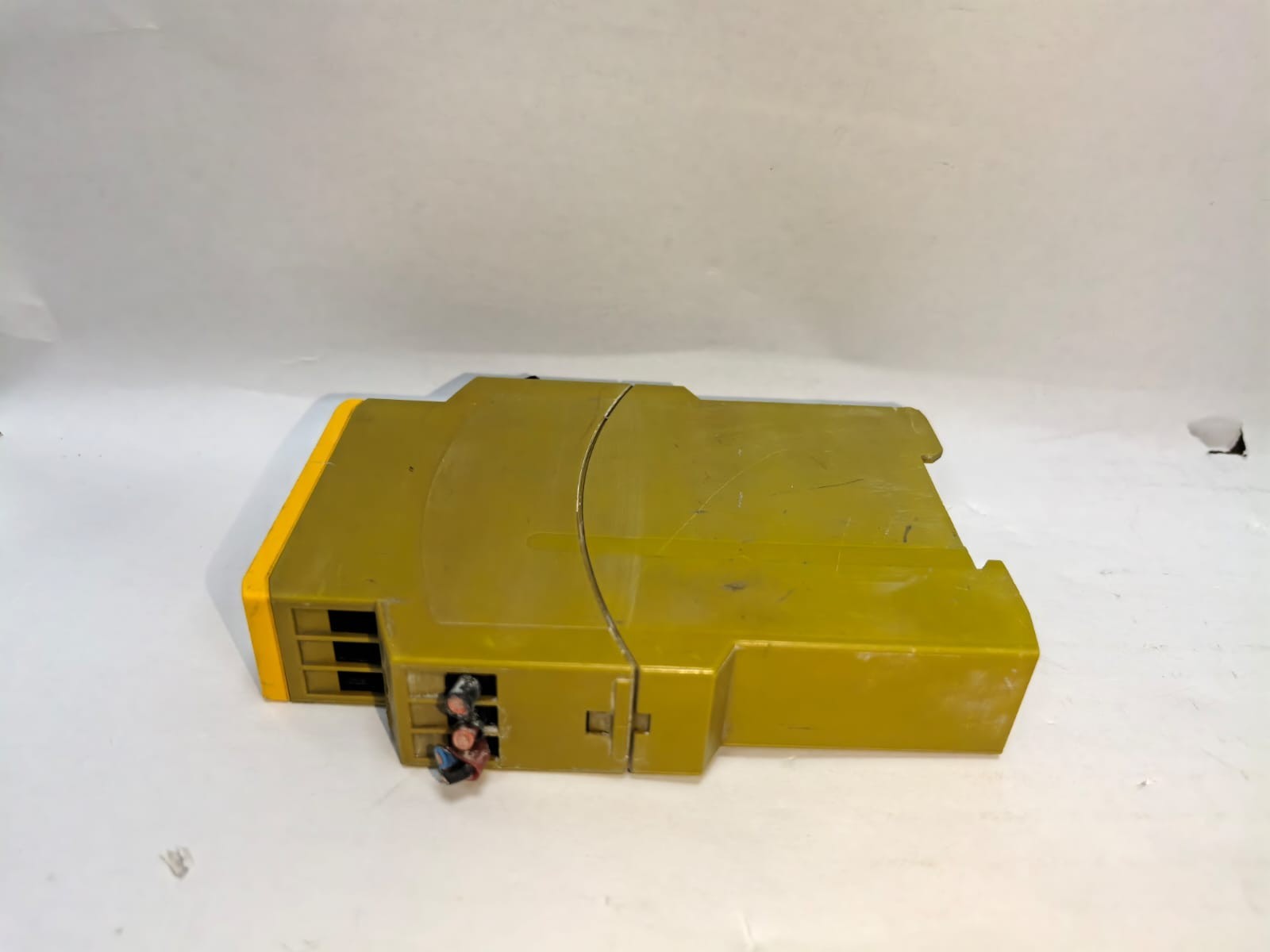 Pilz PNOZ X7 24VACDC 2N/O PILZ PNOZ X7 24VACDC 2N/O SAFETY RELAY 5