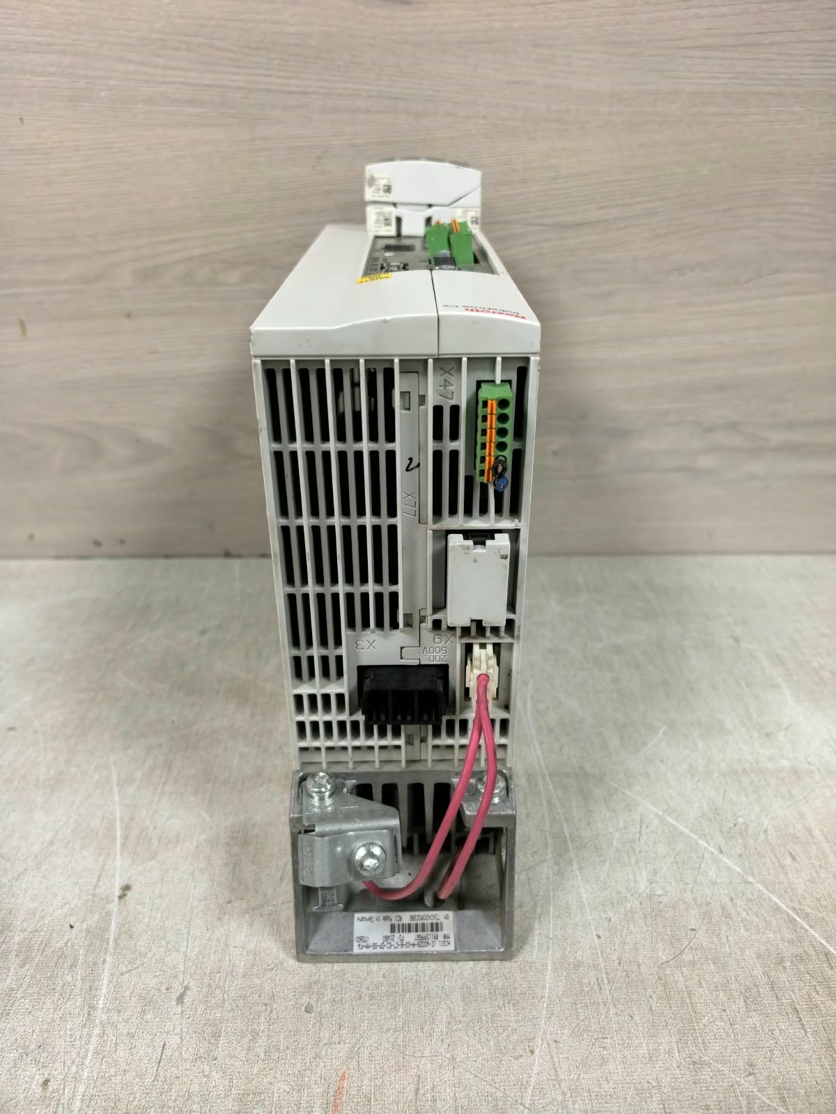 Rexroth HCS01.1E-W0028-A-03-B-ET-EC-EP-S5-NN-FW REXROTH HCS01.1E-W0028-A-03-B-ET-EC-EP-S5-NN-FW SERVO DRIVE 5