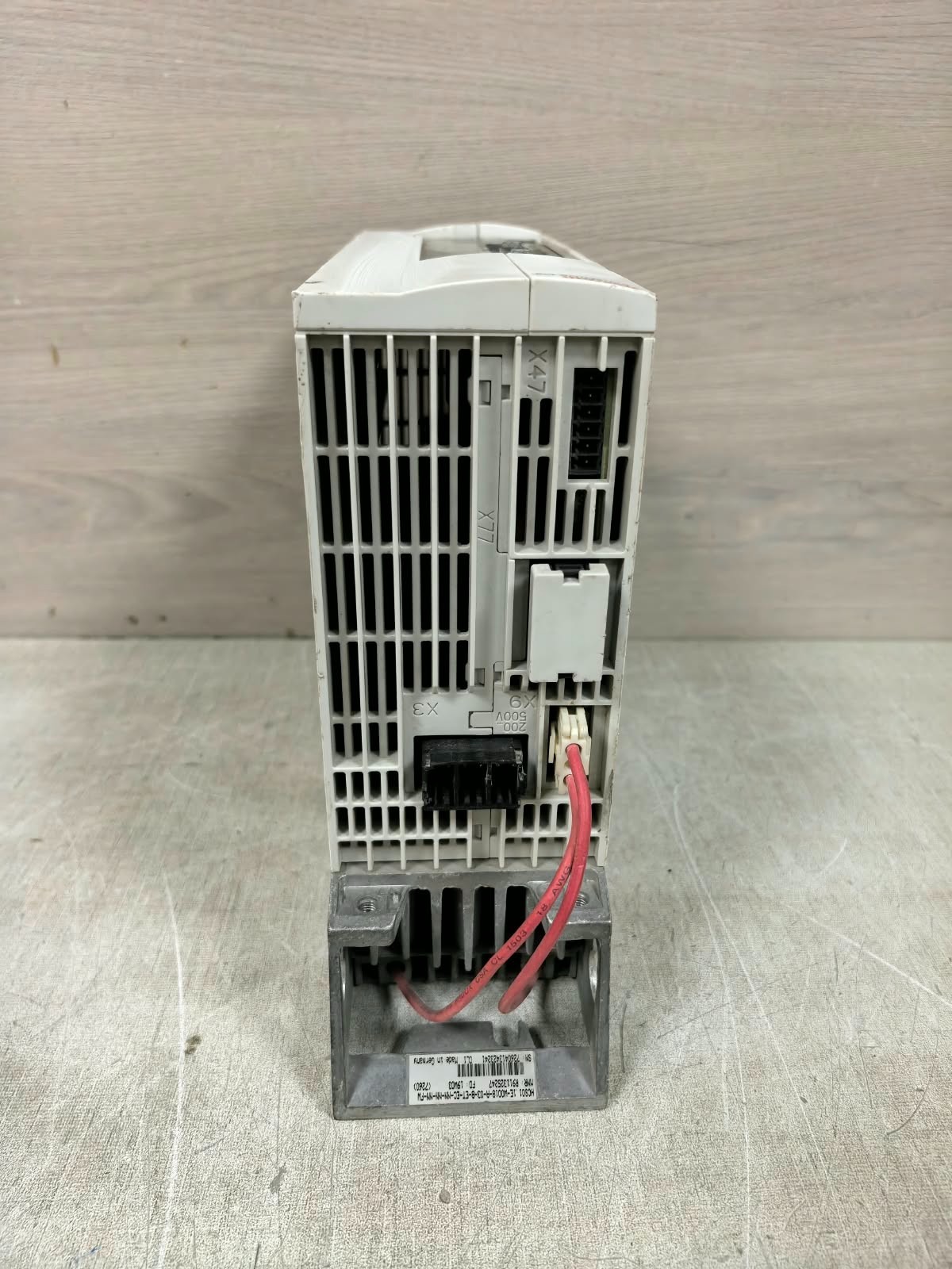 Rexroth HCS01.1E-W0018-A-03-B-ET-EC-NN-NN-NN-FW REXROTH HCS01.1E-W0018-A-03-B-ET-EC-NN-NN-NN-FW SERVO DRIVE 7