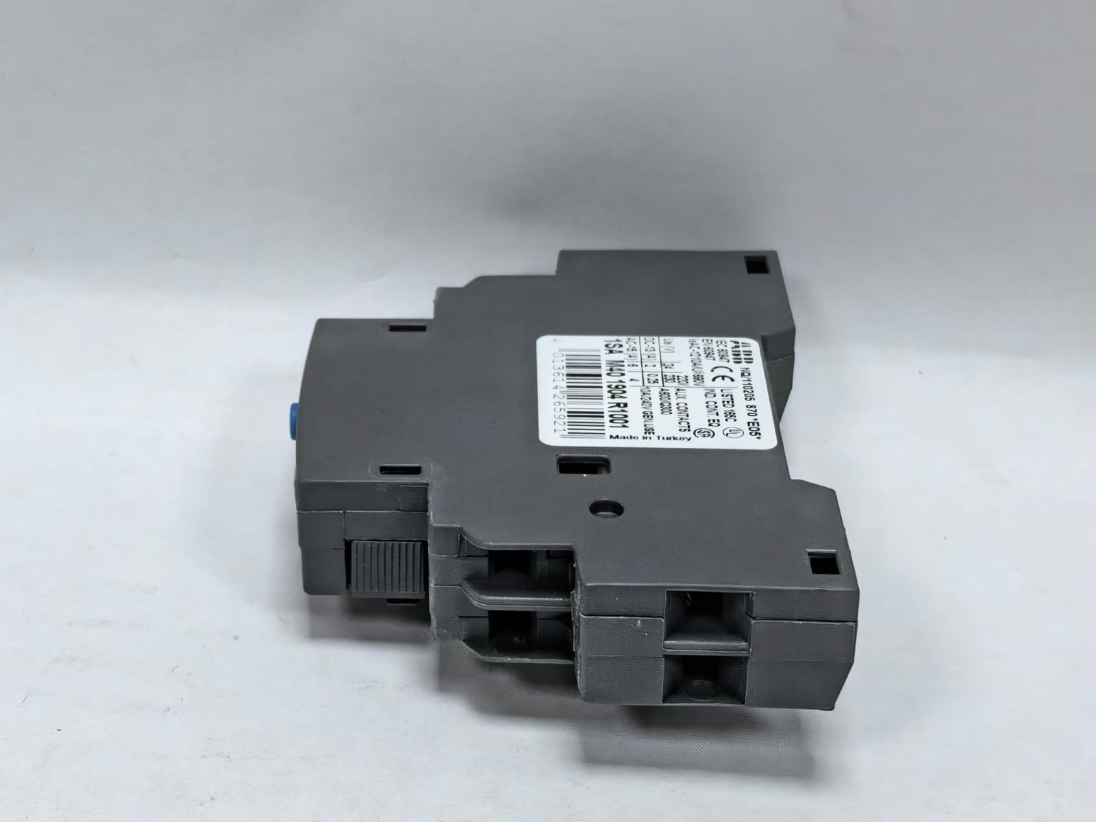 ABB 1SA M40 1904 R1001 ABB 1SA M40 1904 R1001 ALARM SWITCH PCS 8