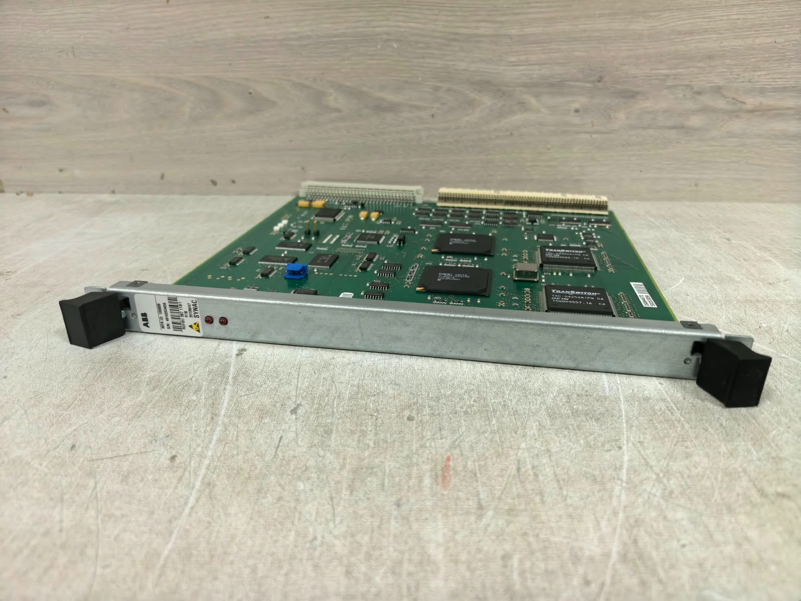 ABB ROFBU 367 113/1 R1B 2010W47 100989 ABB SYNAC ROFBU 367 113/1 R1B 2010W47 100989 MOTHER BOARD 5
