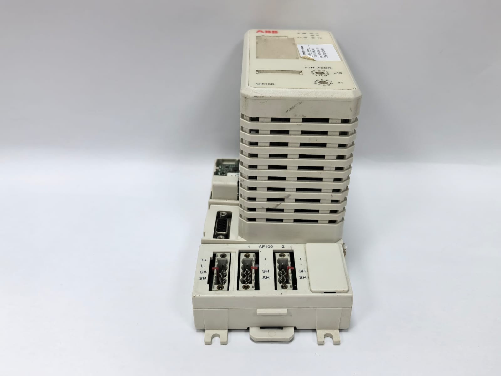 ABB 3BSE020520R1 ABB CI810B FIELDBUS COMMUNICATION INTERFACE 3BSE020520R1 PR.J 6