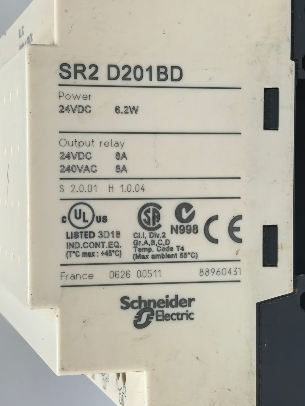 Telemecanique SR2 D201BD TELEMECANIQUE SR2 D201BD COMPACT SMART RELAY 3