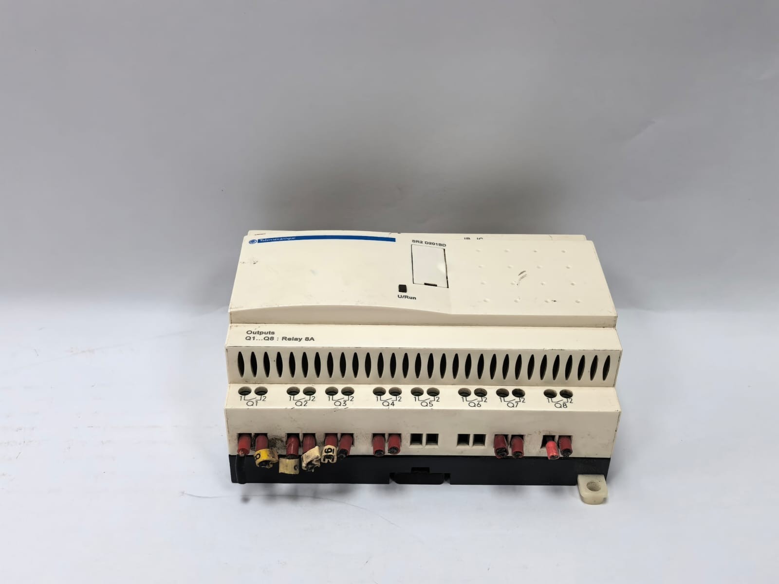 Telemecanique SR2 D201BD TELEMECANIQUE SR2 D201BD COMPACT SMART RELAY 6