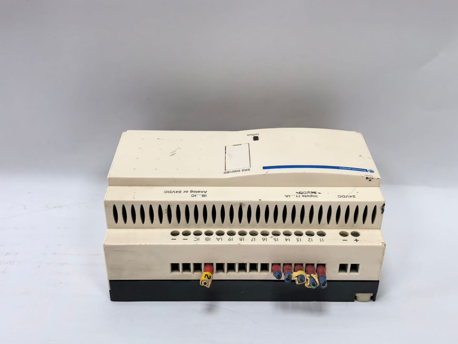 Telemecanique SR2 D201BD TELEMECANIQUE SR2 D201BD COMPACT SMART RELAY 7