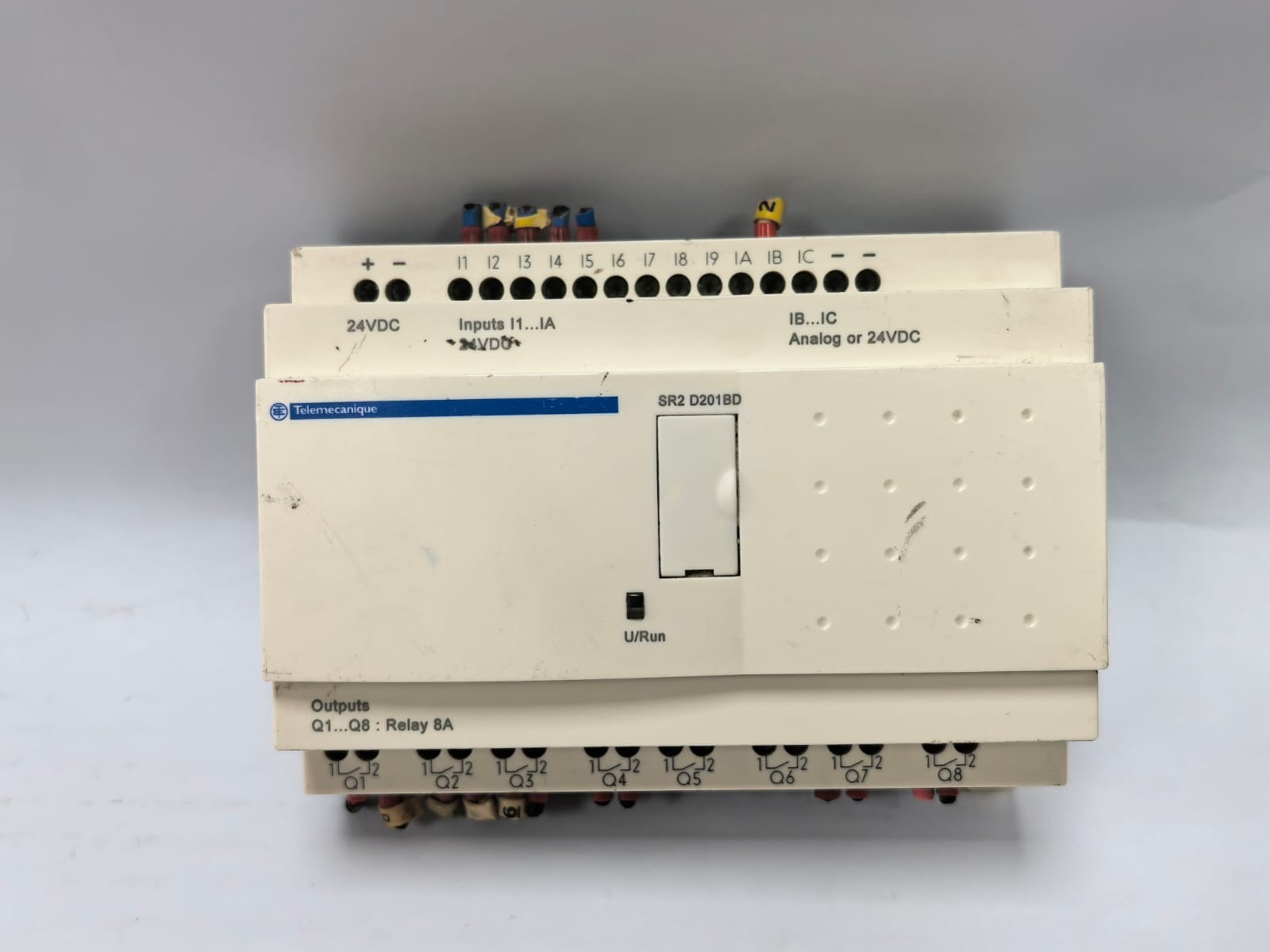 Telemecanique SR2 D201BD TELEMECANIQUE SR2 D201BD COMPACT SMART RELAY 1