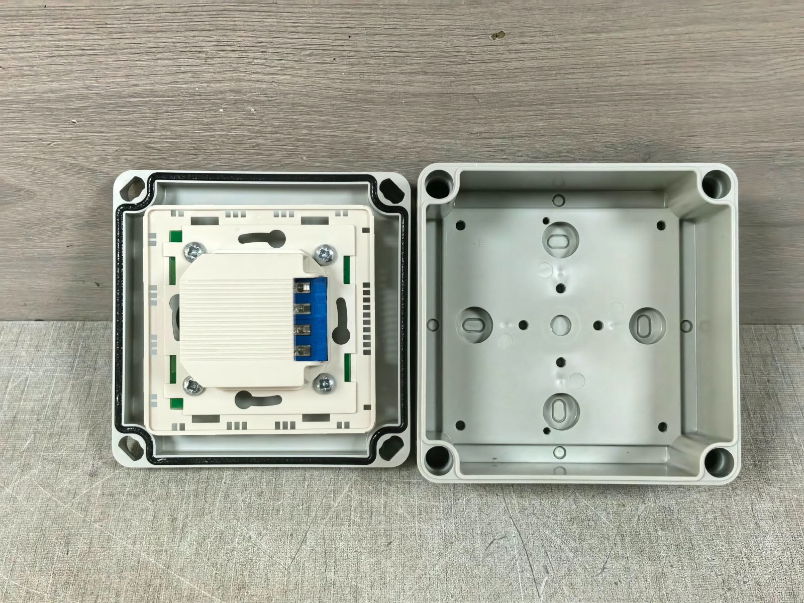 CP ELECTRONICS MWS1A-C-IP-PRM CP ELECTRONICS MWS1A-C-IP-PRM WEATHERPROOF MICROWAVE PRESENCE DETECTOR 3