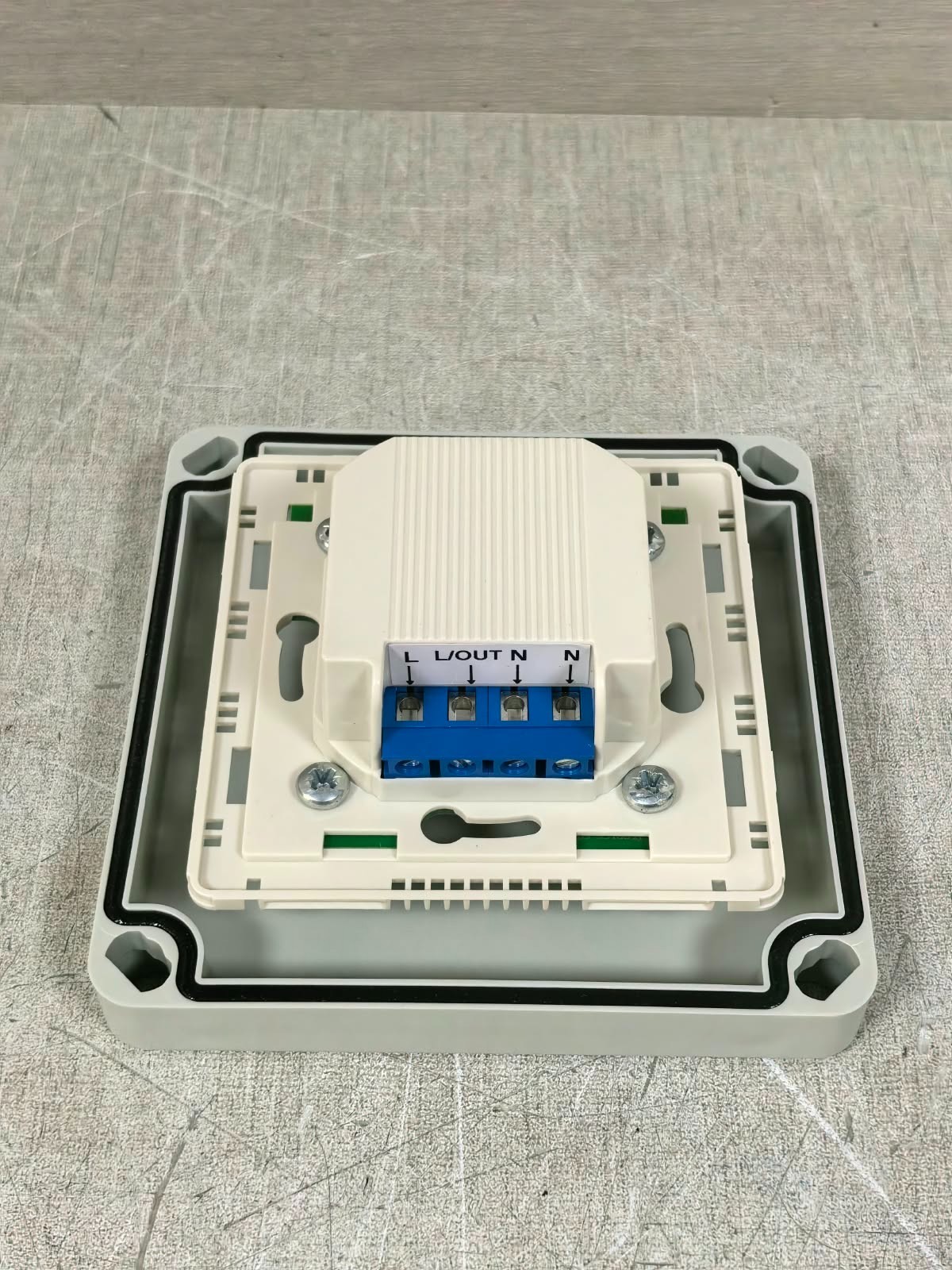 CP ELECTRONICS MWS1A-C-IP-PRM CP ELECTRONICS MWS1A-C-IP-PRM WEATHERPROOF MICROWAVE PRESENCE DETECTOR 8