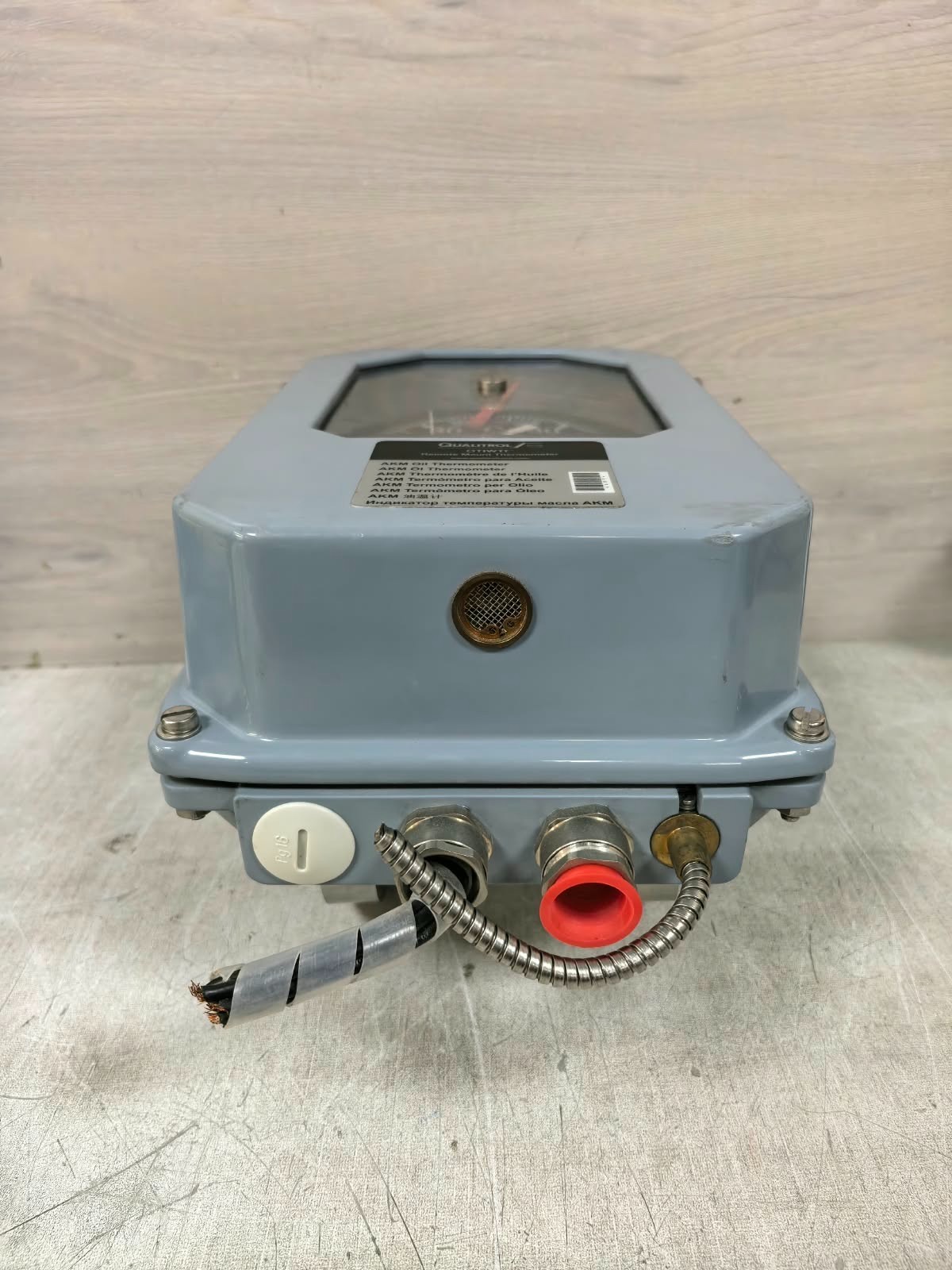 QUALITROL AKM 2104183-1 QUALITROL AKM 2104183-1 OIL TEMPERATURE 10