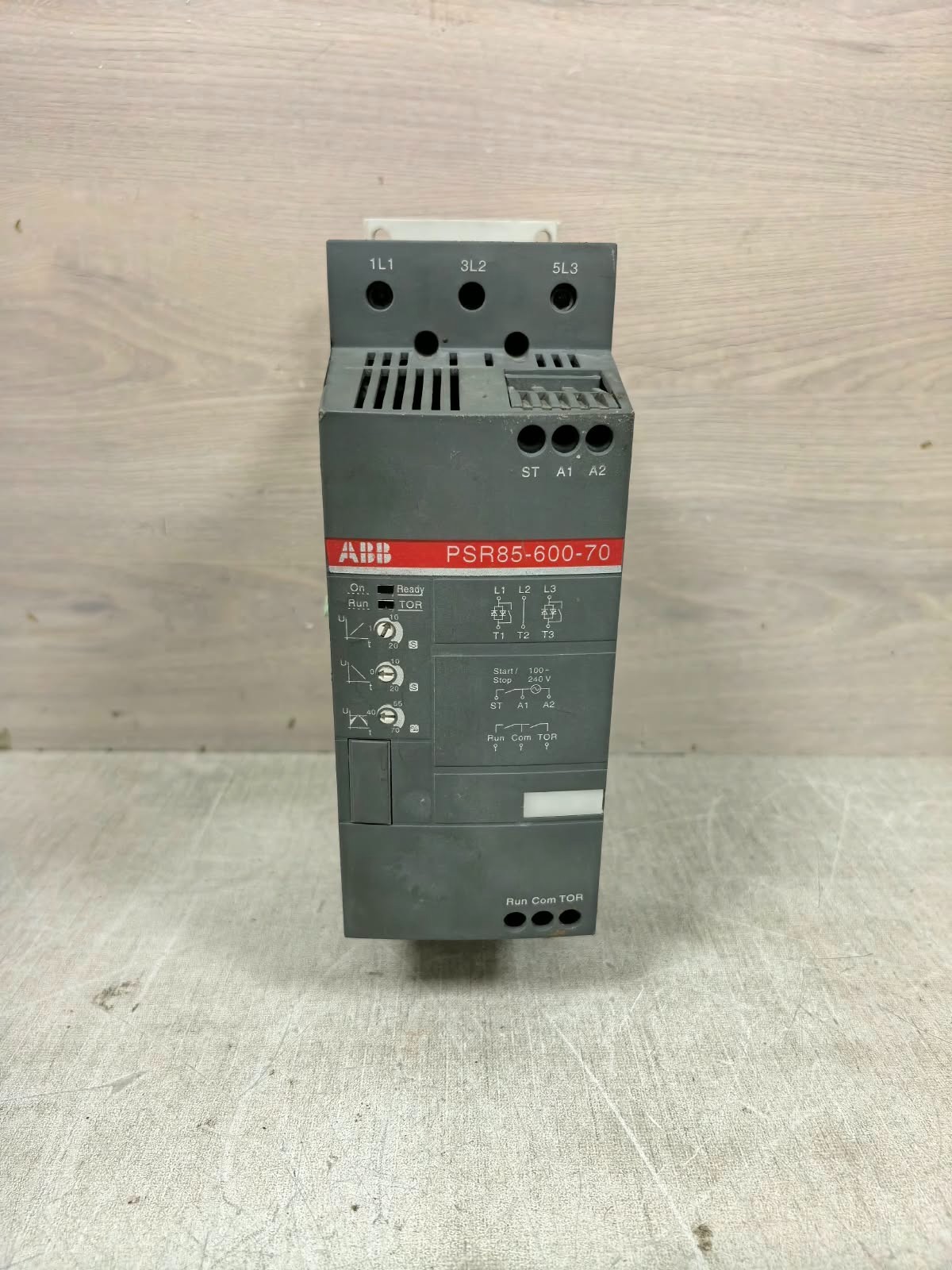 ABB PSR85-600-70 ABB PSR85-600-70 1SFA896114R7000 SOFT STARTER 9