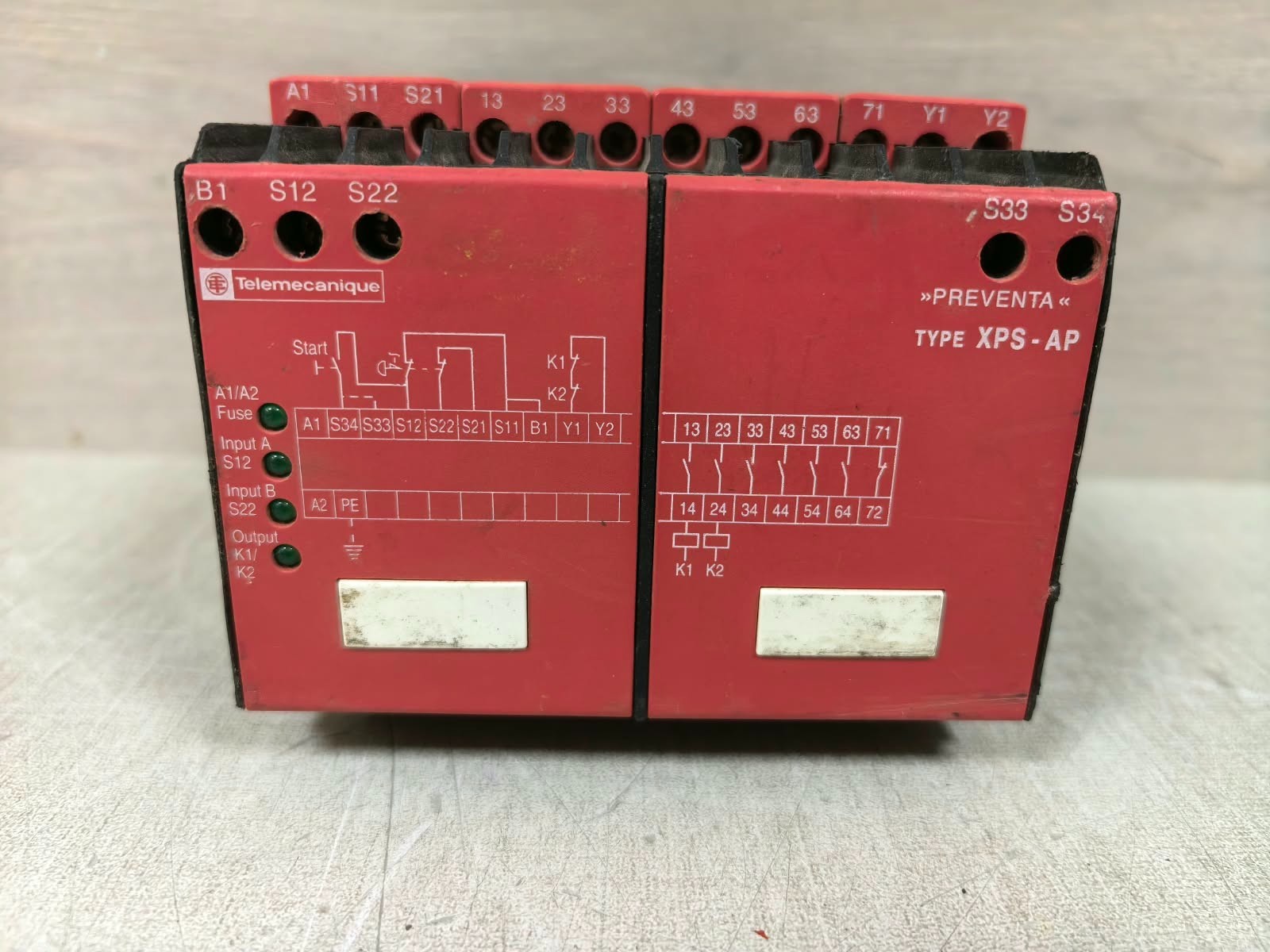 Telemecanique XPS-AP / XPSAP5140 TELEMECANIQUE XPS-AP / XPSAP5140 SAFETY RELAY 24VAC 1