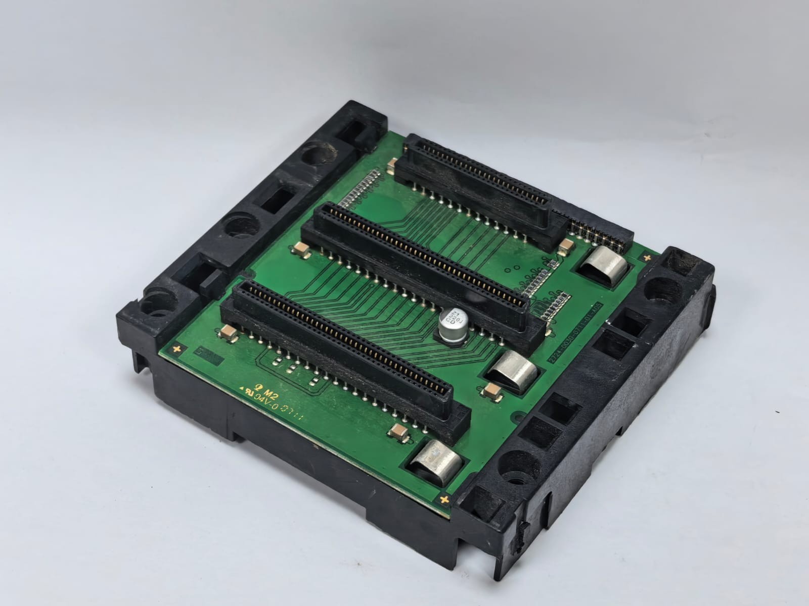 Eaton XIOC-BP-XC1 EATON XIOC-BP-XC1 BASIC MODULAR PLC BACKPLANE 8