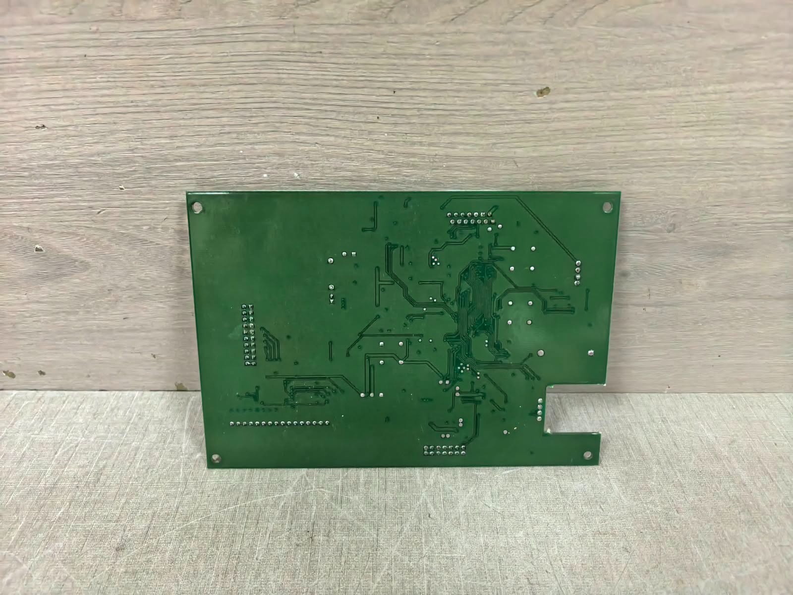 IKOR 188050100 140748-0041-002 V2.0 IKOR 188050100 140748-0041-002 V2.0 PRINTED CIRCUIT BOARD 6