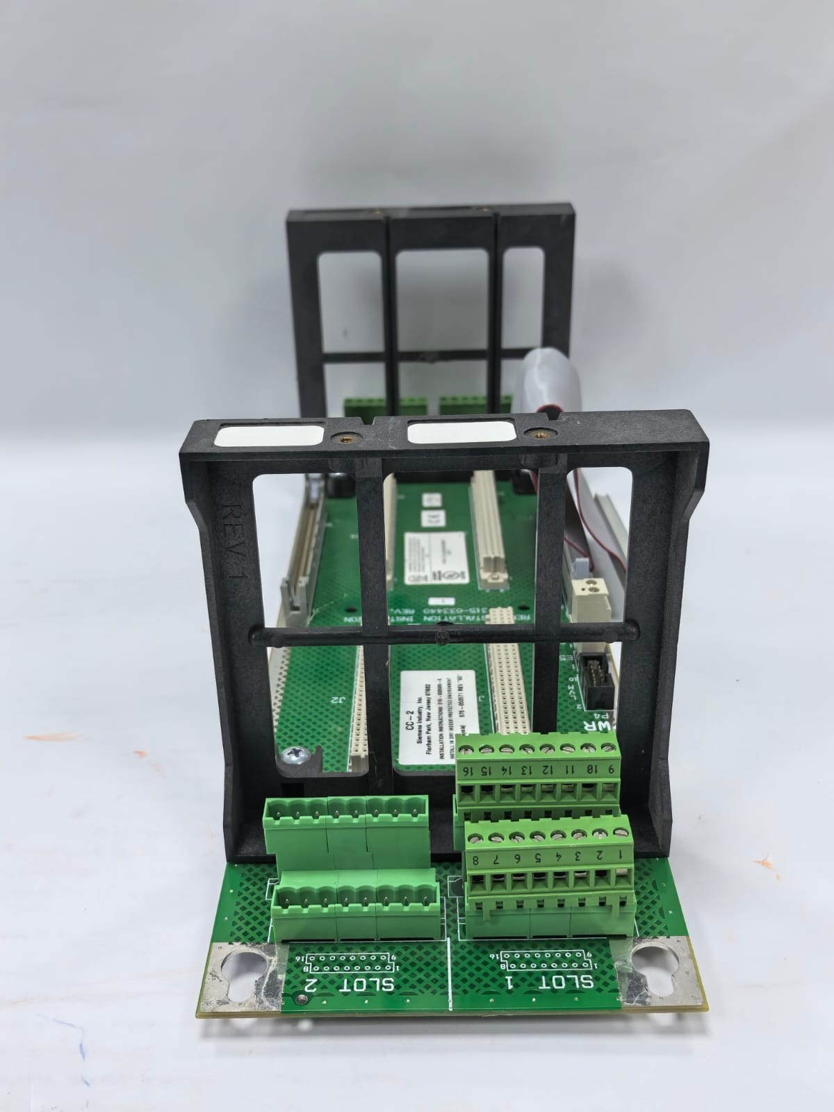 Siemens 580-234875-0 SIEMENS CC-2 MODULE CARD CAGE 580-234875-0 8