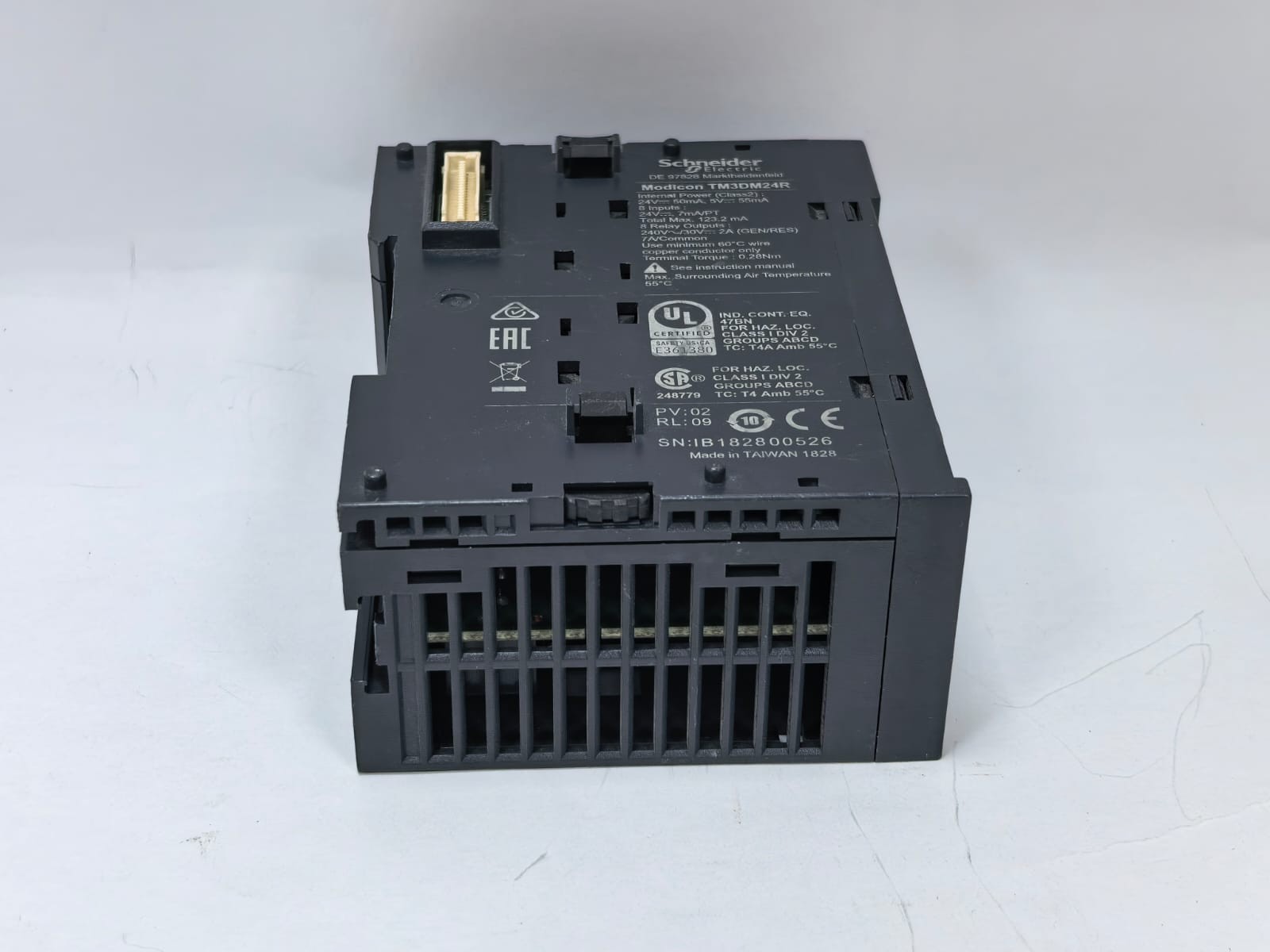 Schneider Electric TM3DM24R SCHNEIDER ELECTRIC TM3DM24R INPUT/OUTPUT MODULE PV.02 RL.09 7