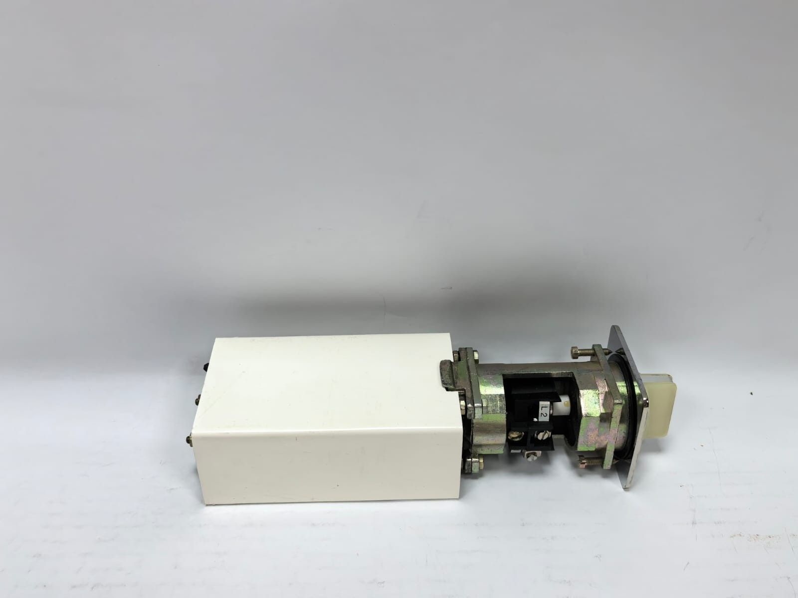 CB SW ROTARY CAM SWITCH LAMP 130V 4