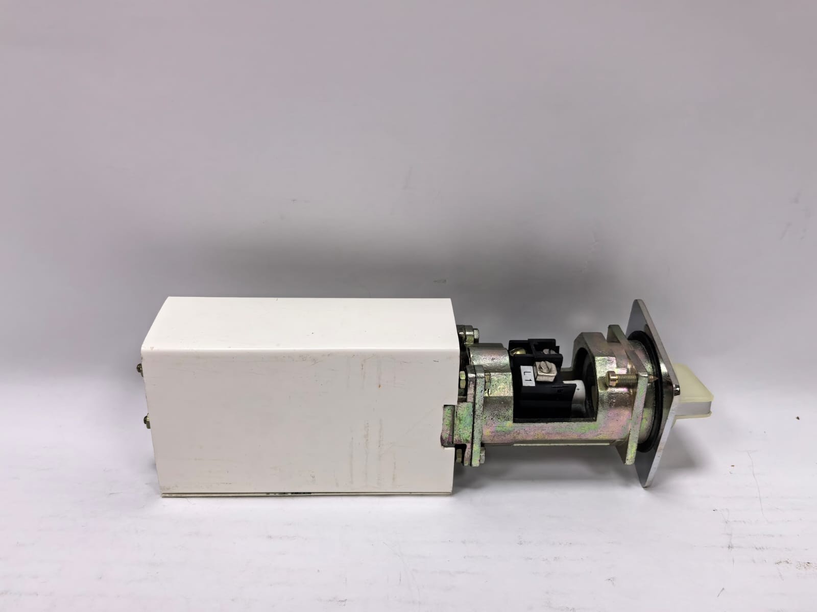 CB SW ROTARY CAM SWITCH LAMP 130V 5