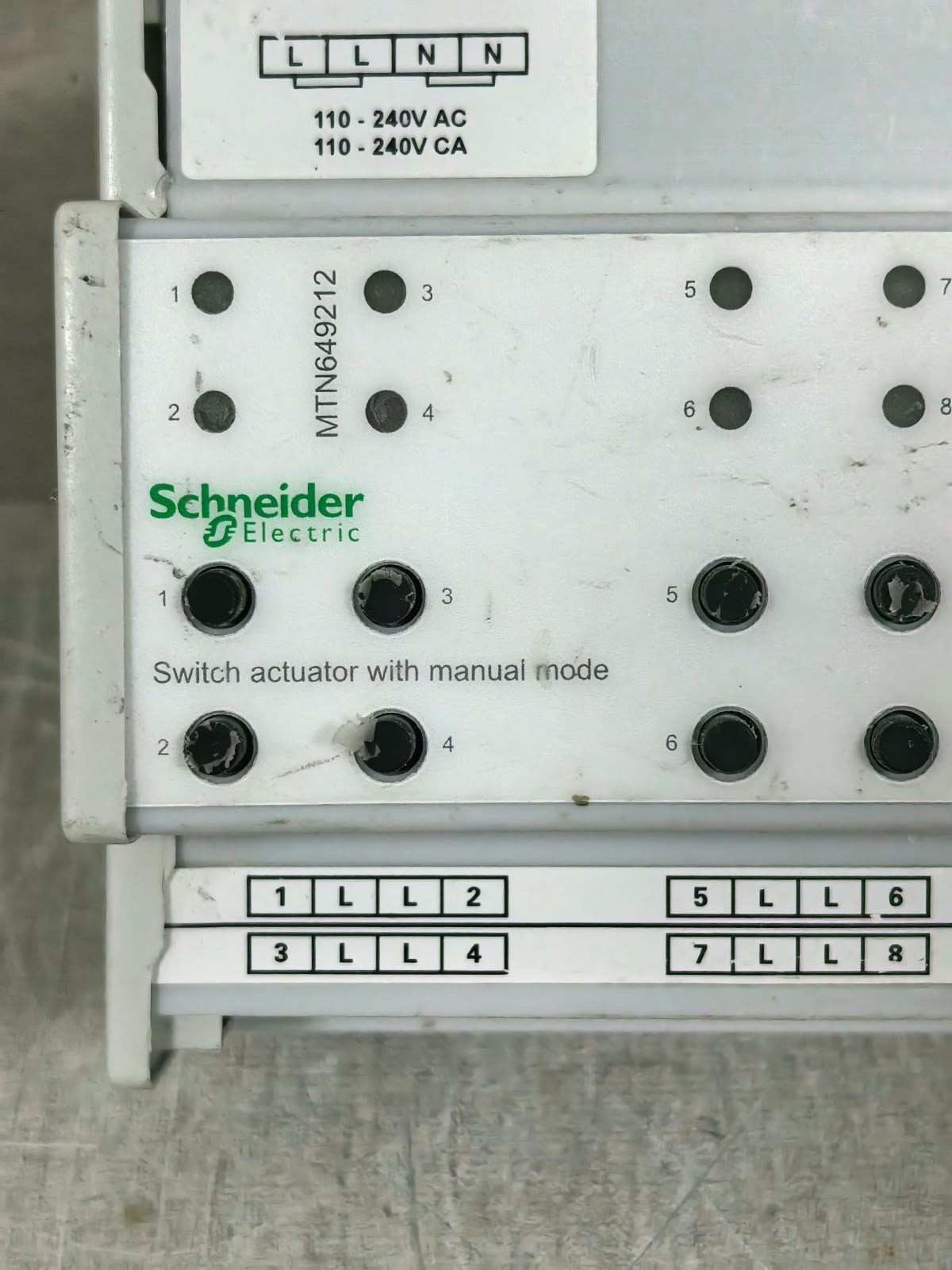 Schneider Electric MTN649212 SCHNEIDER ELECTRIC MTN649212 REG-K/12X230/10 SWITCH ACTUATOR WITH MANUAL MODE 2