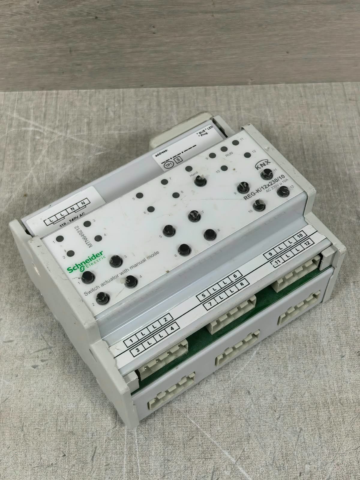 Schneider Electric MTN649212 SCHNEIDER ELECTRIC MTN649212 REG-K/12X230/10 SWITCH ACTUATOR WITH MANUAL MODE 4