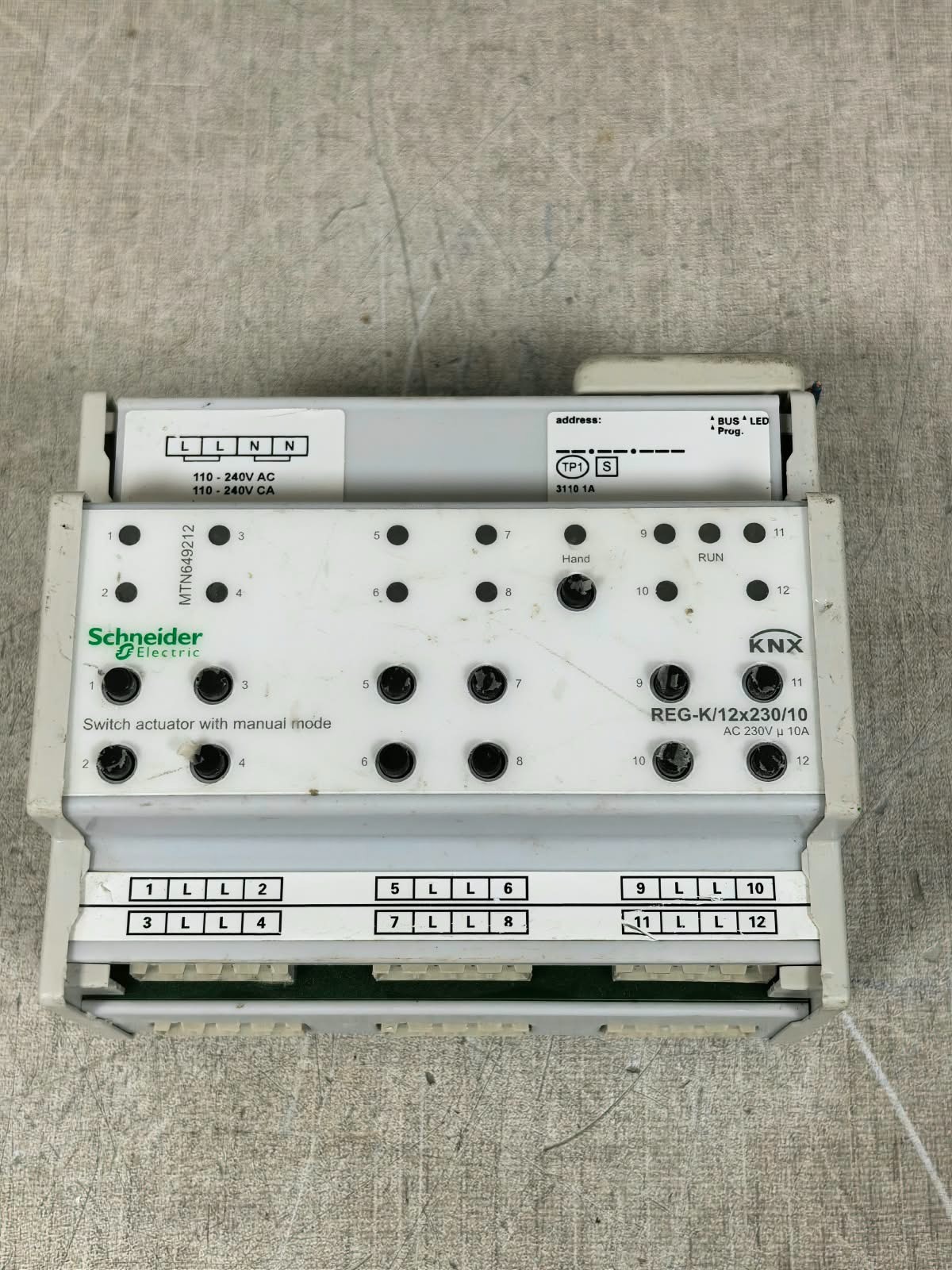 Schneider Electric MTN649212 SCHNEIDER ELECTRIC MTN649212 REG-K/12X230/10 SWITCH ACTUATOR WITH MANUAL MODE 7