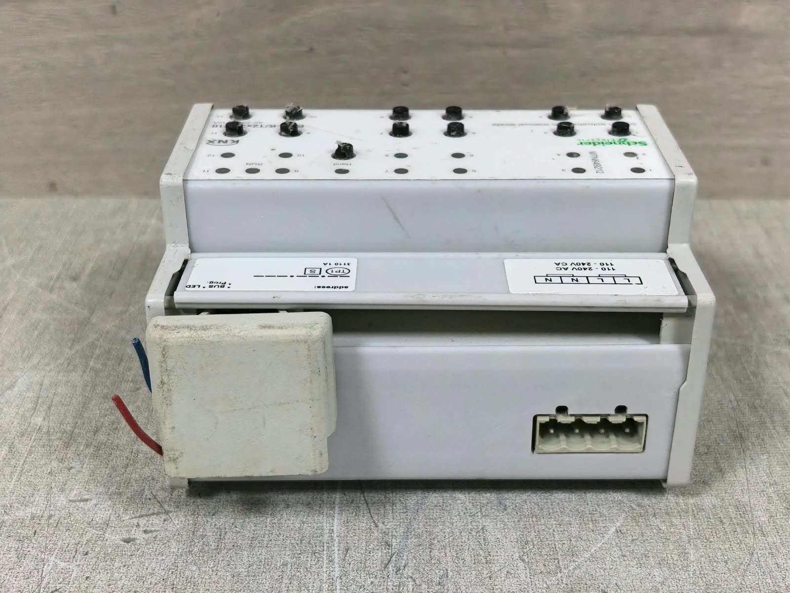 Schneider Electric MTN649212 SCHNEIDER ELECTRIC MTN649212 REG-K/12X230/10 SWITCH ACTUATOR WITH MANUAL MODE 9