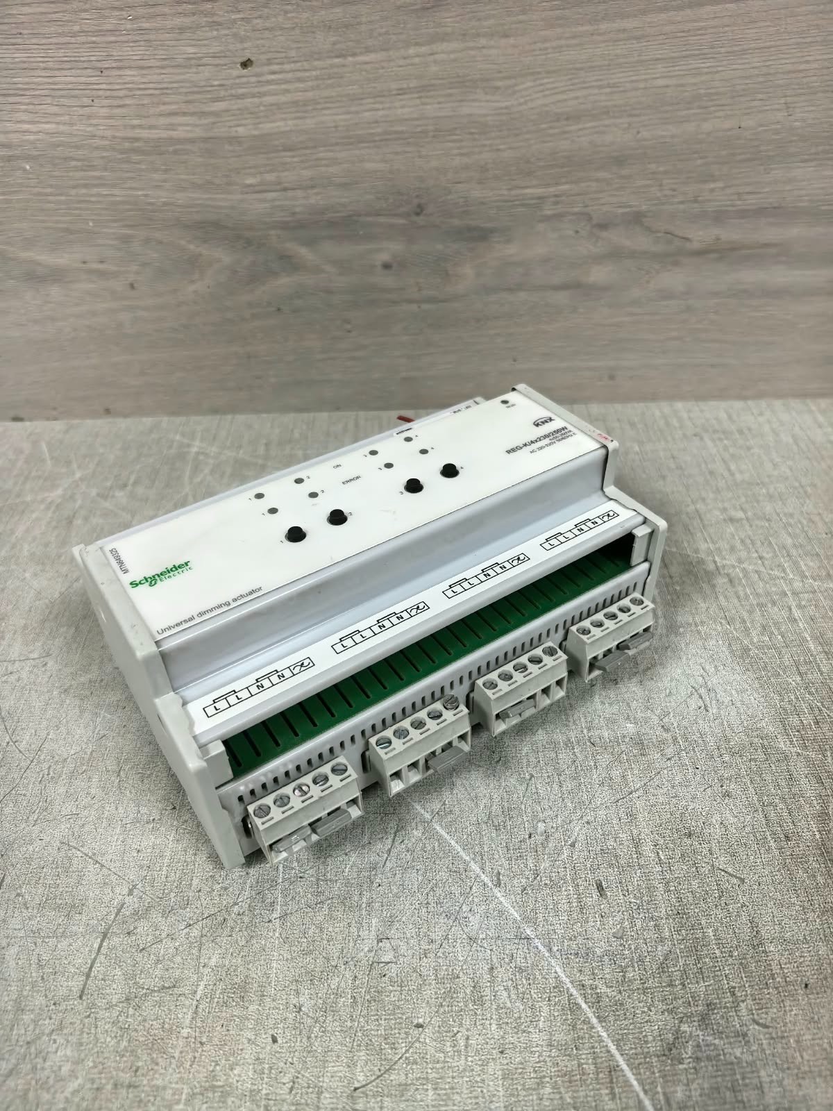 Schneider Electric MTN649325 SCHNEIDER ELECTRIC MTN649325 REG-K/ 4X230/250W KNX UNIVERSAL DIMMING ACTUATOR 4