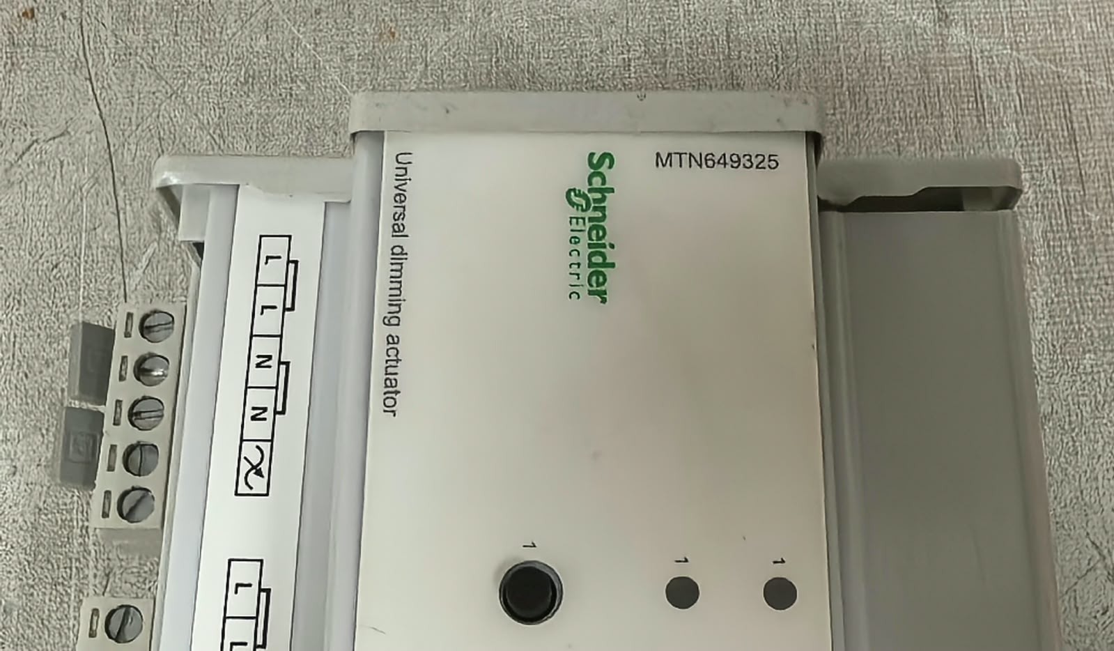 Schneider Electric MTN649325 SCHNEIDER ELECTRIC MTN649325 REG-K/ 4X230/250W KNX UNIVERSAL DIMMING ACTUATOR 6